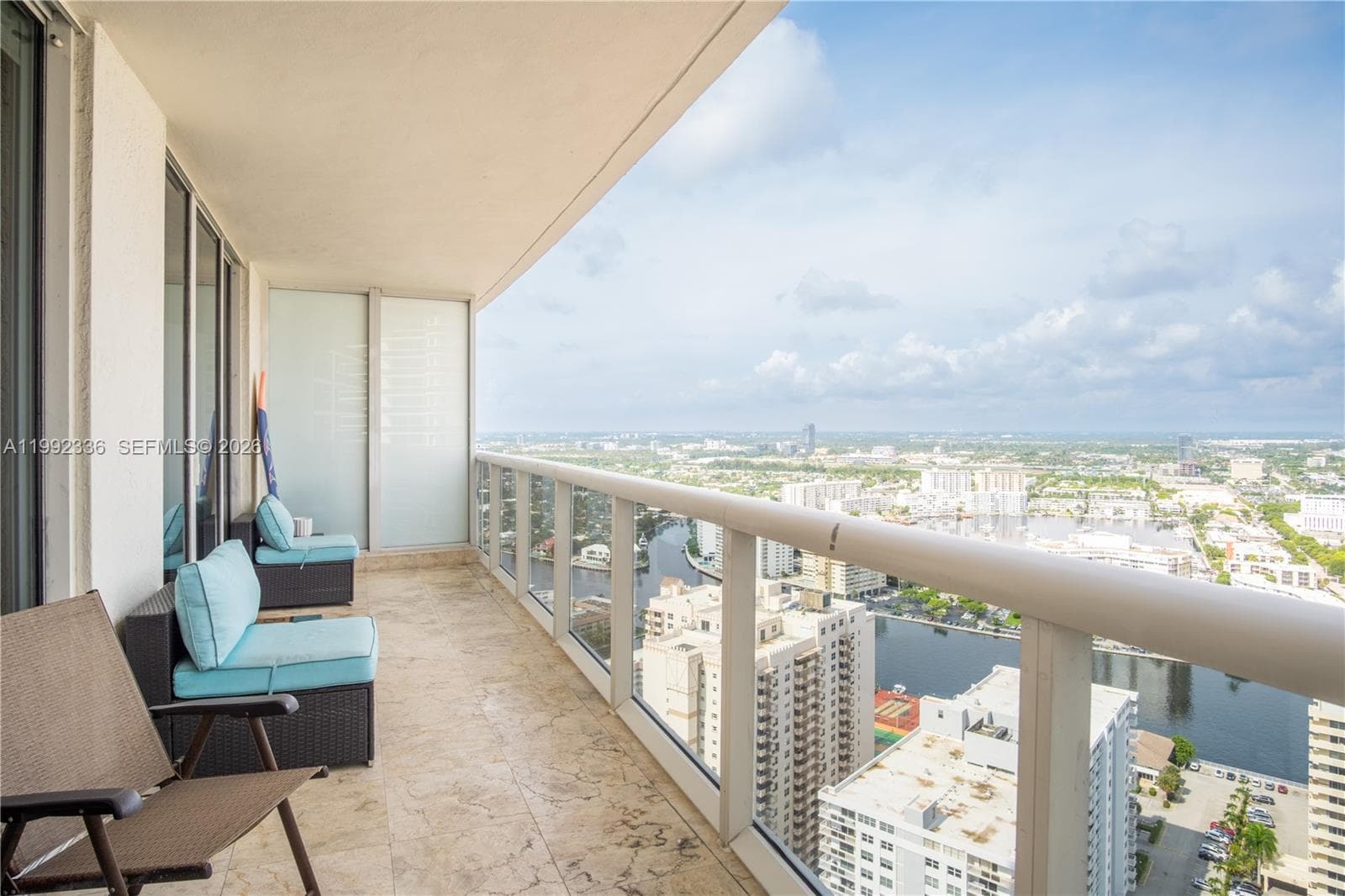 1850 OCEAN DR 3509 photo 22
