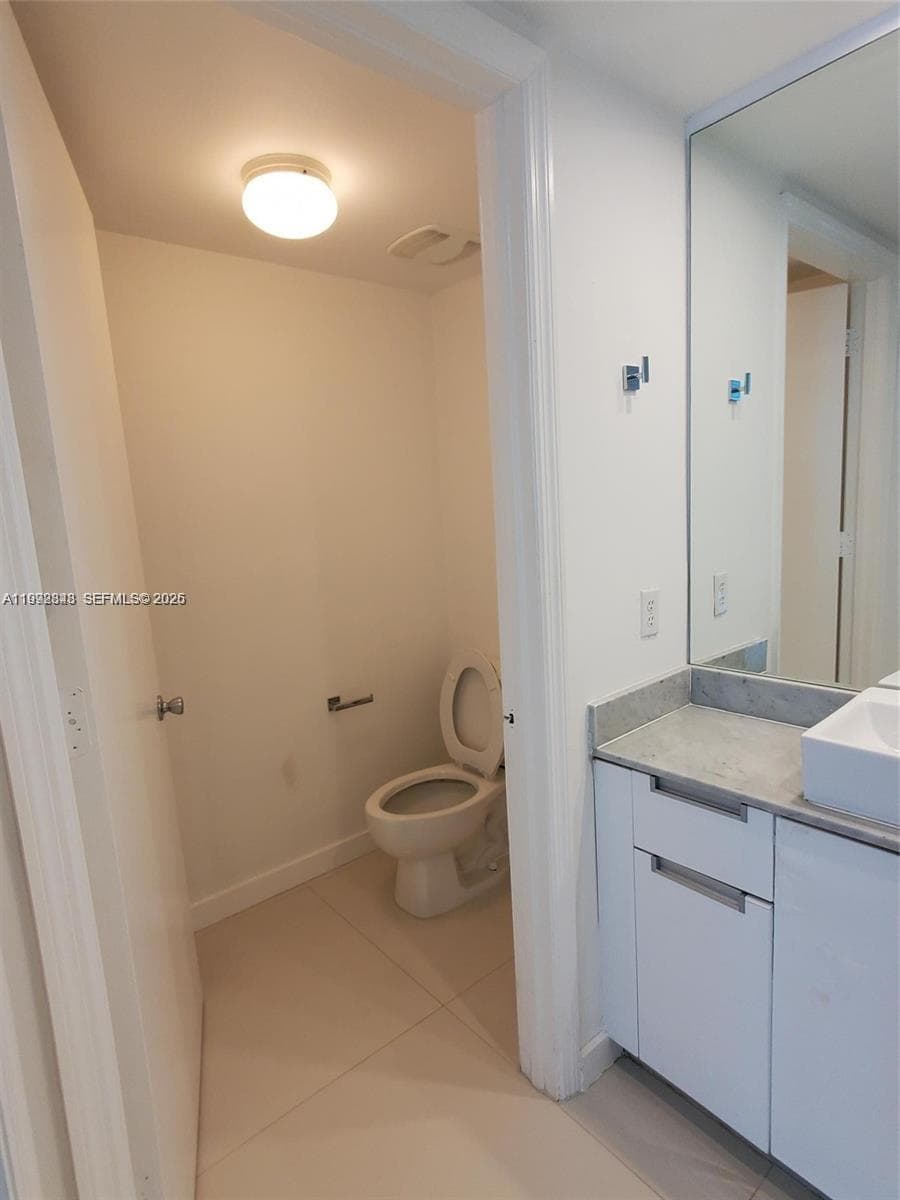 1881 79th St Cswy 706 photo 17