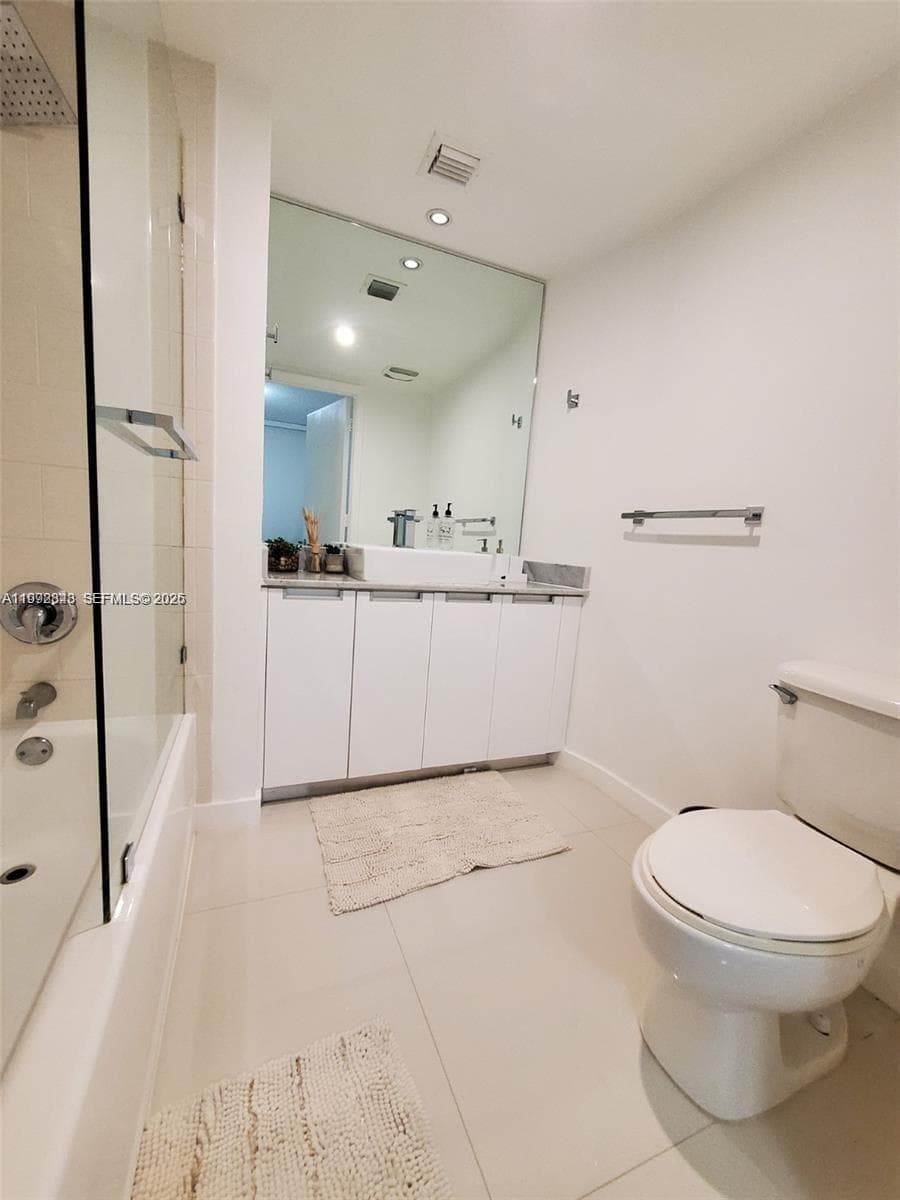 1881 79th St Cswy 706 photo 22