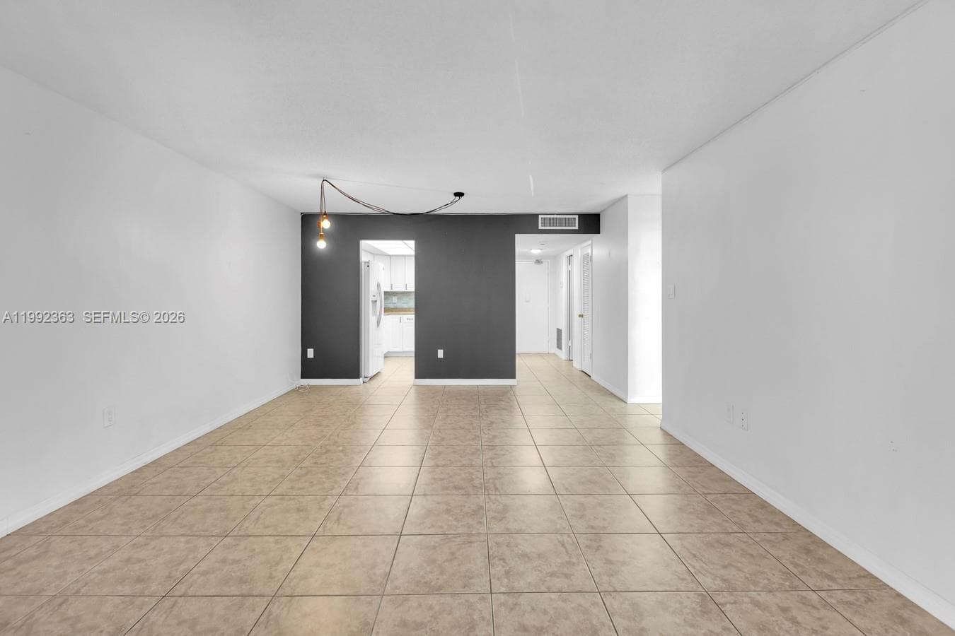 18011 Biscayne Blvd 903 photo 4