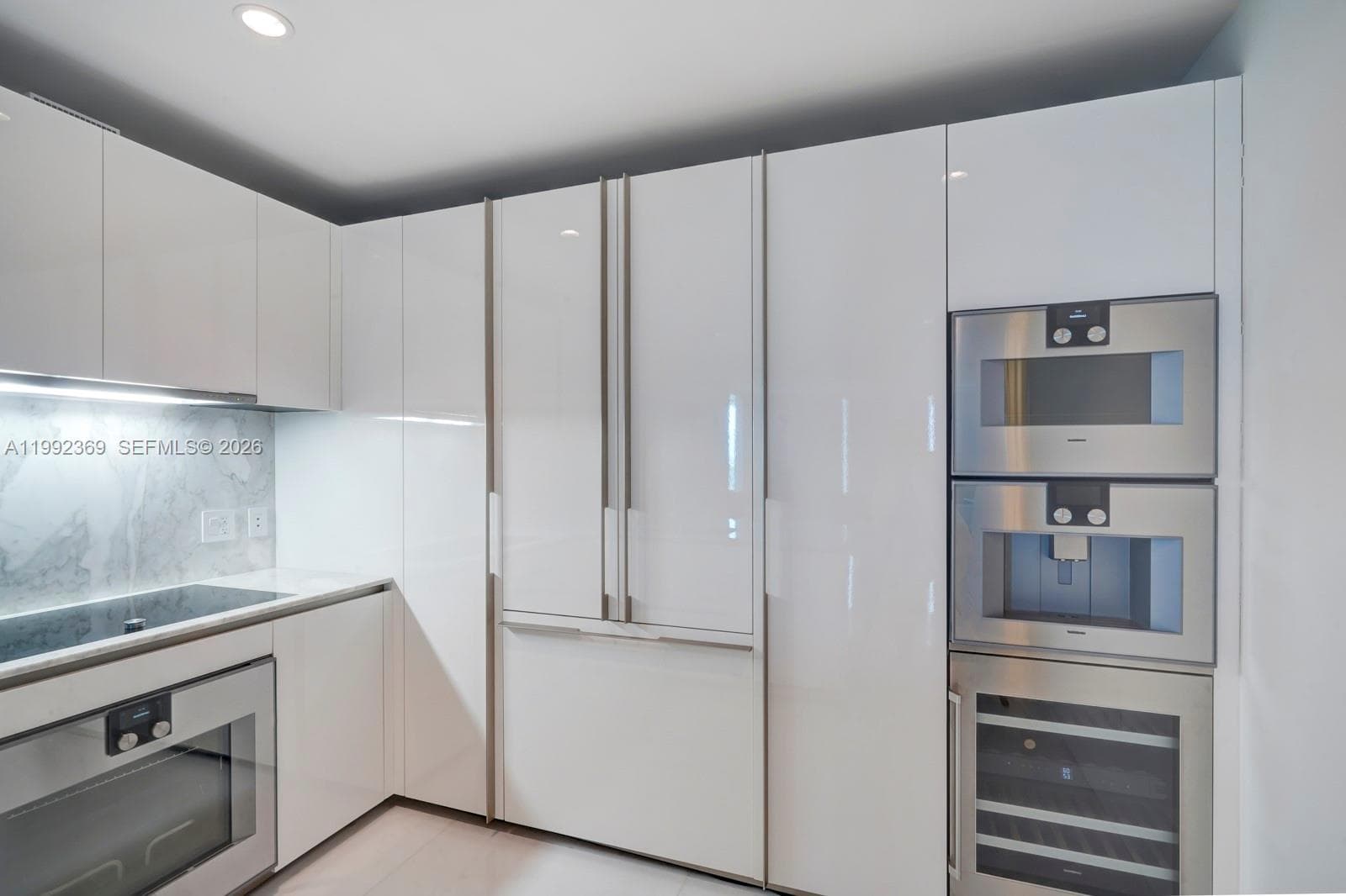 10203 Collins Ave 1005 photo 9