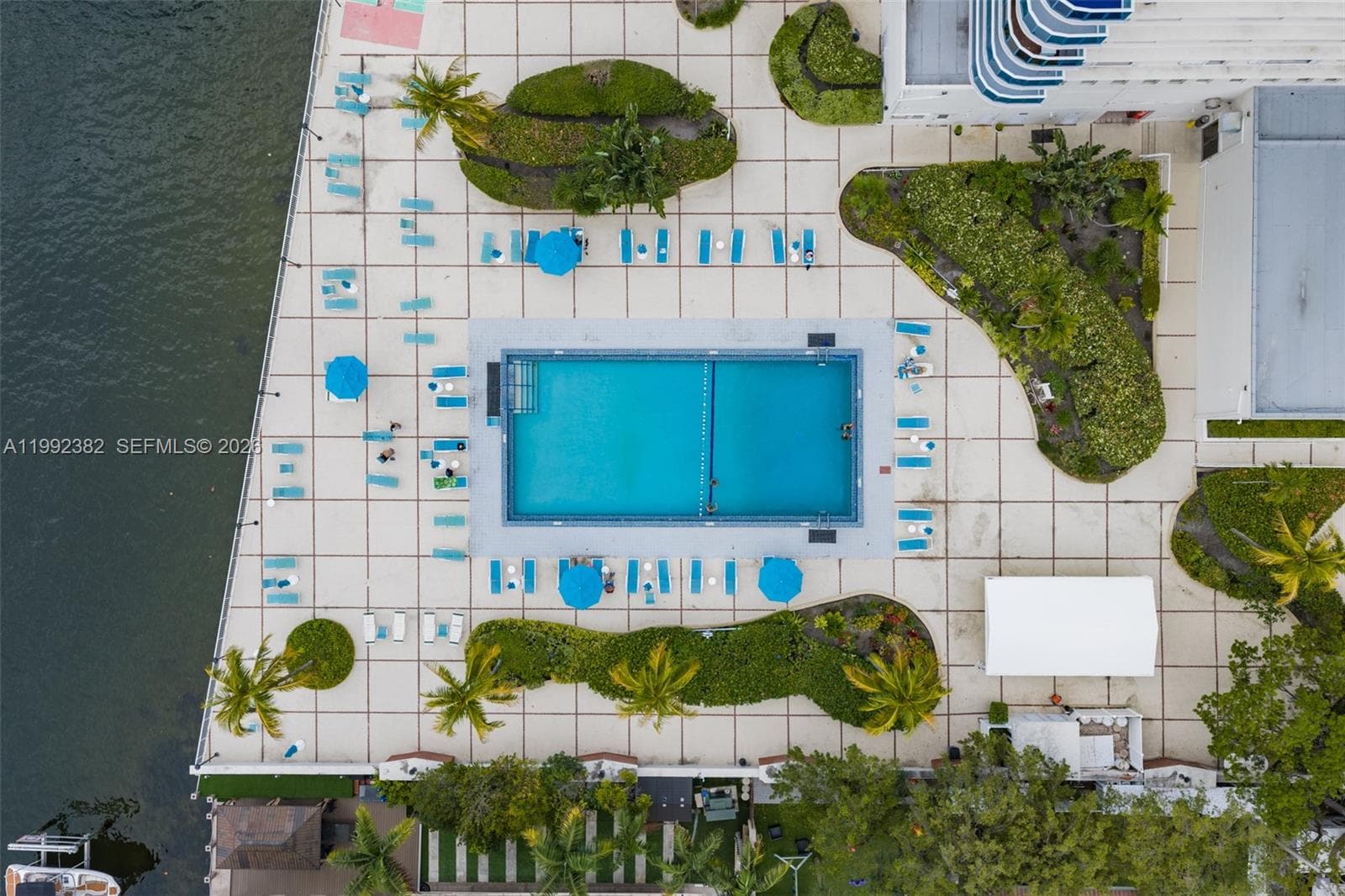 3800 S Ocean Dr 522 photo 18