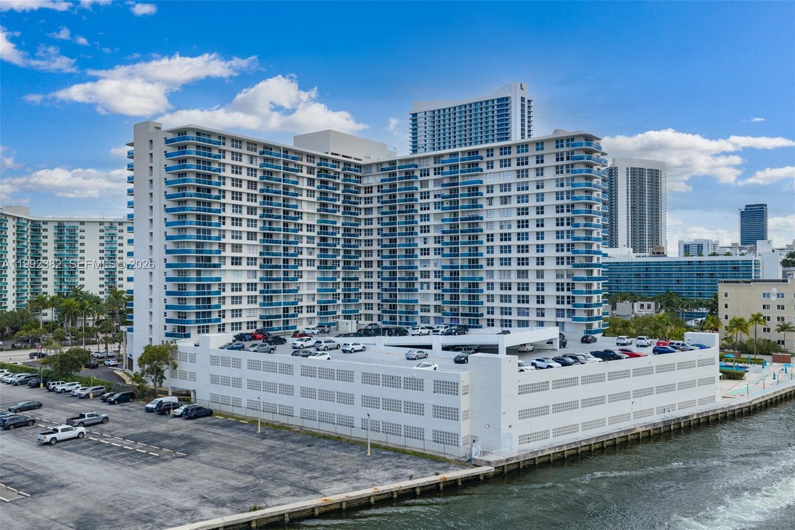 3800 S Ocean Dr 522 photo 21