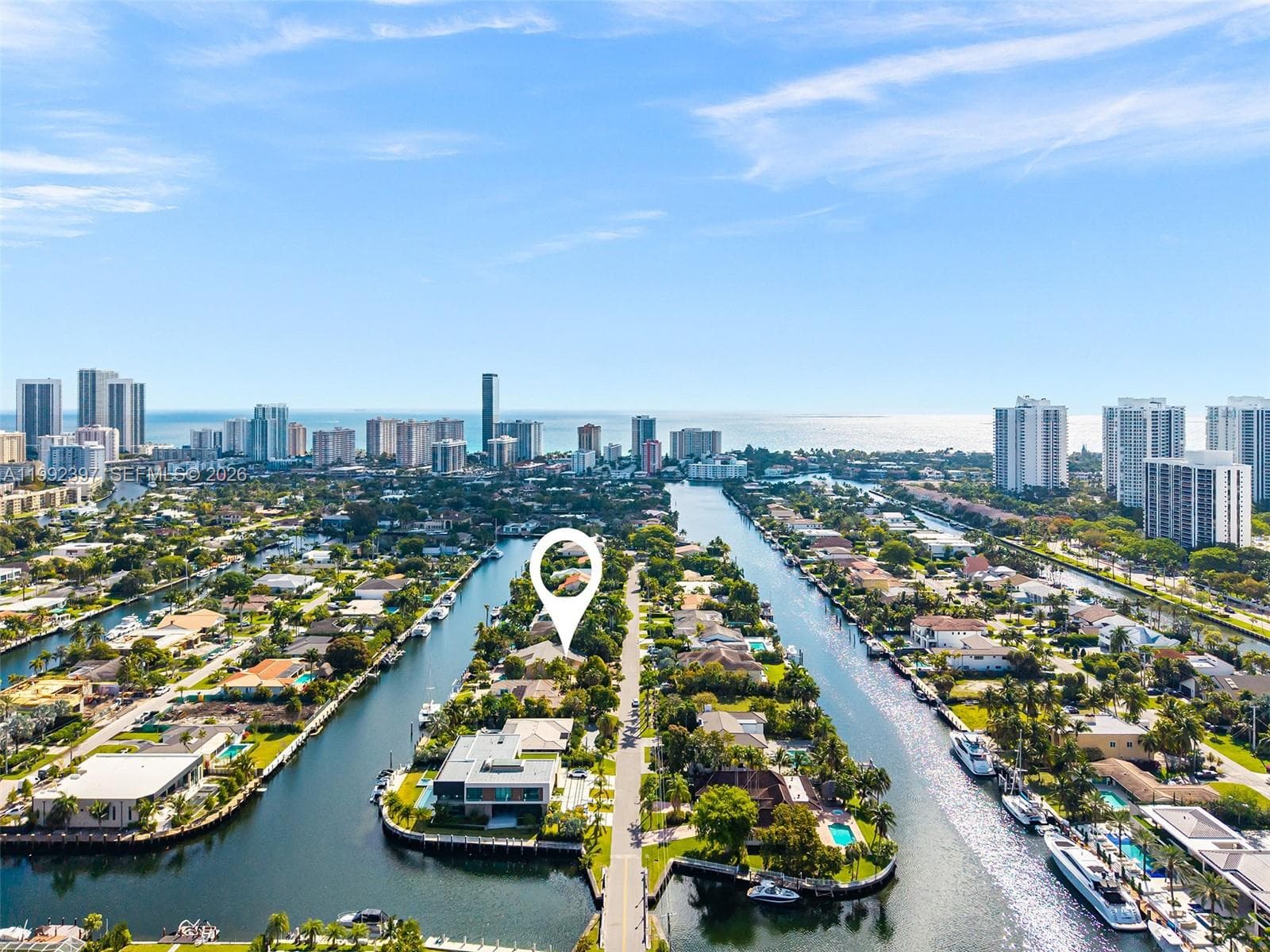 448 Poinciana Dr photo 2