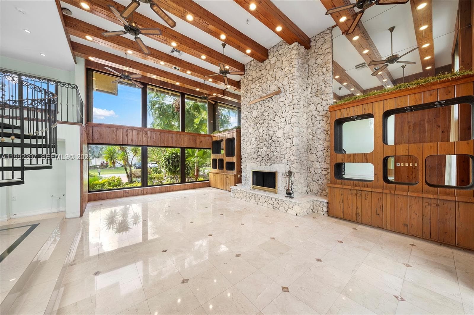 448 Poinciana Dr photo 13