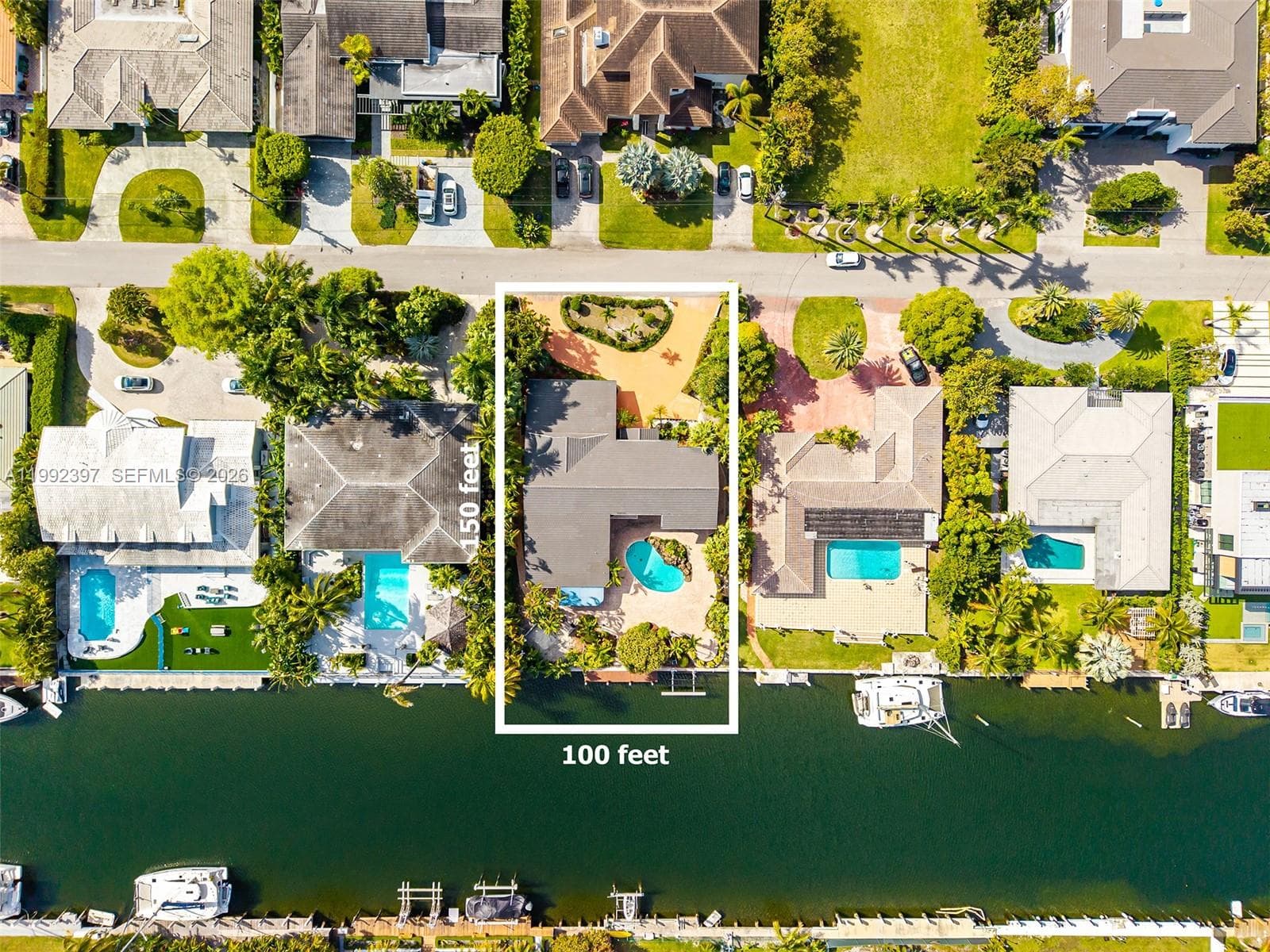 448 Poinciana Dr photo 5