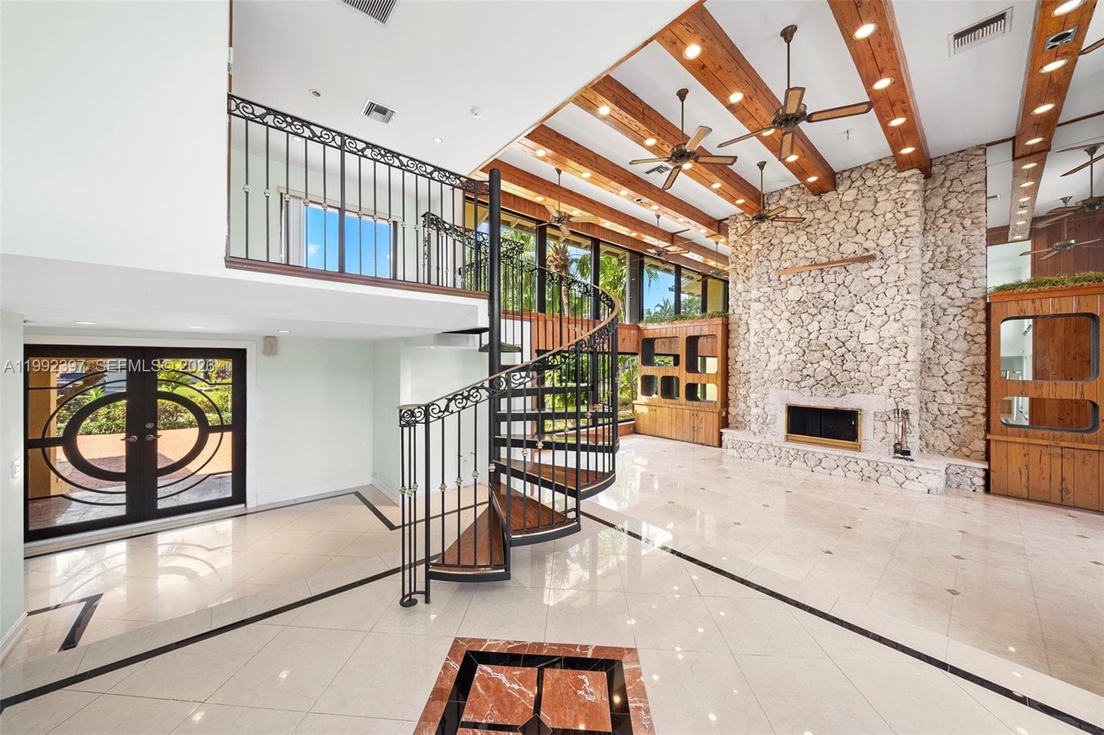 448 Poinciana Dr photo 18