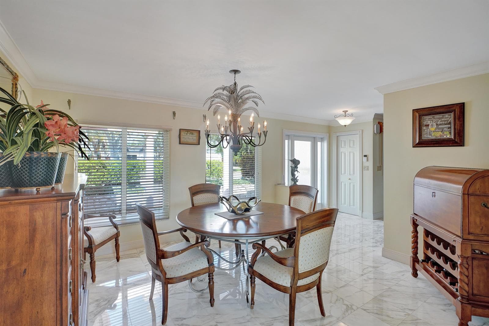 5530 Bayview Drive photo 22
