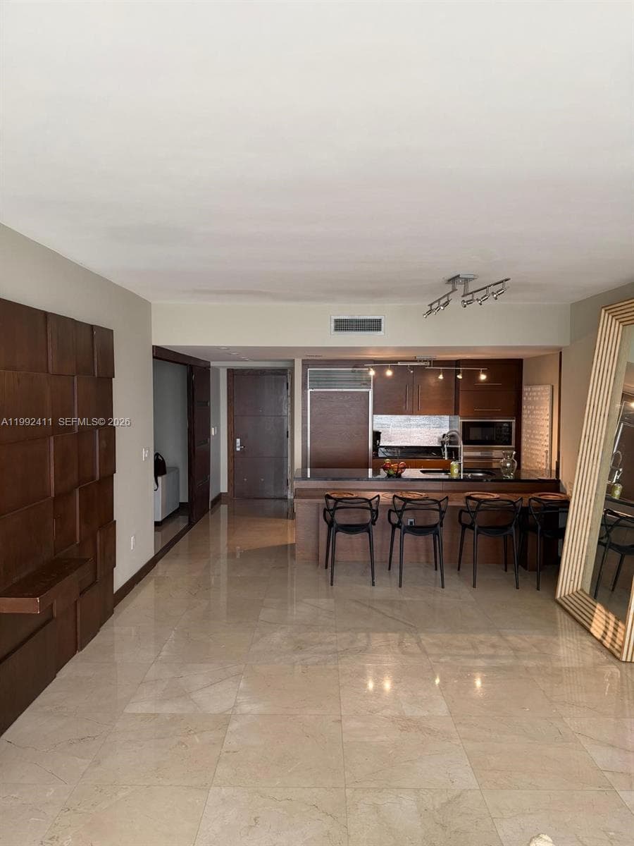 465 Brickell Ave 5605 photo 22