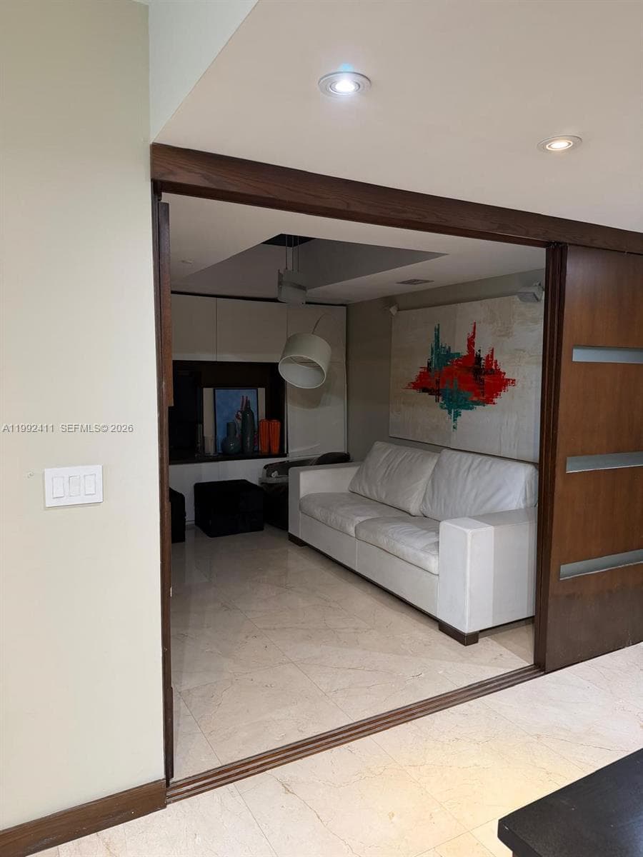 465 Brickell Ave 5605 photo 19