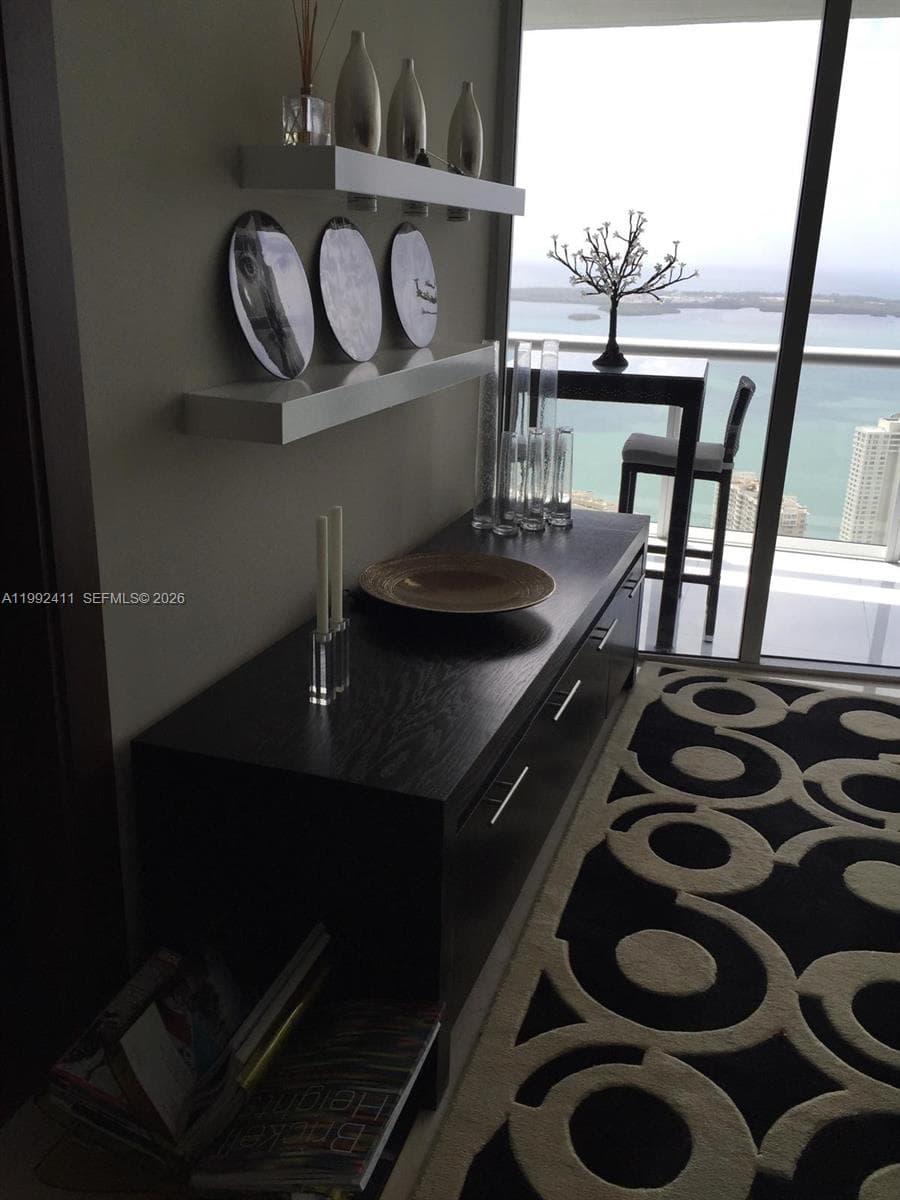 465 Brickell Ave 5605 photo 4