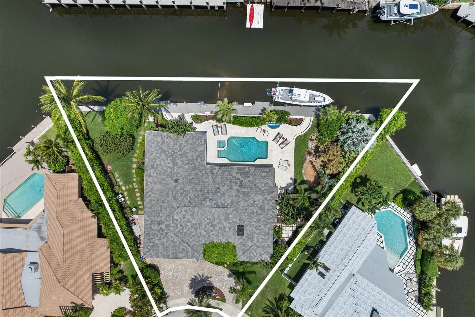 830 NE Boca Bay Colony Drive photo 5