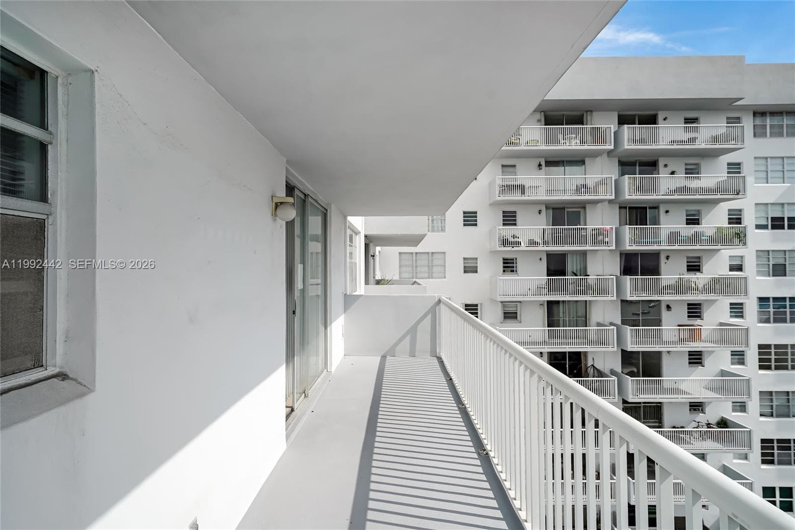 137 Golden Isles Dr 1214 photo 23