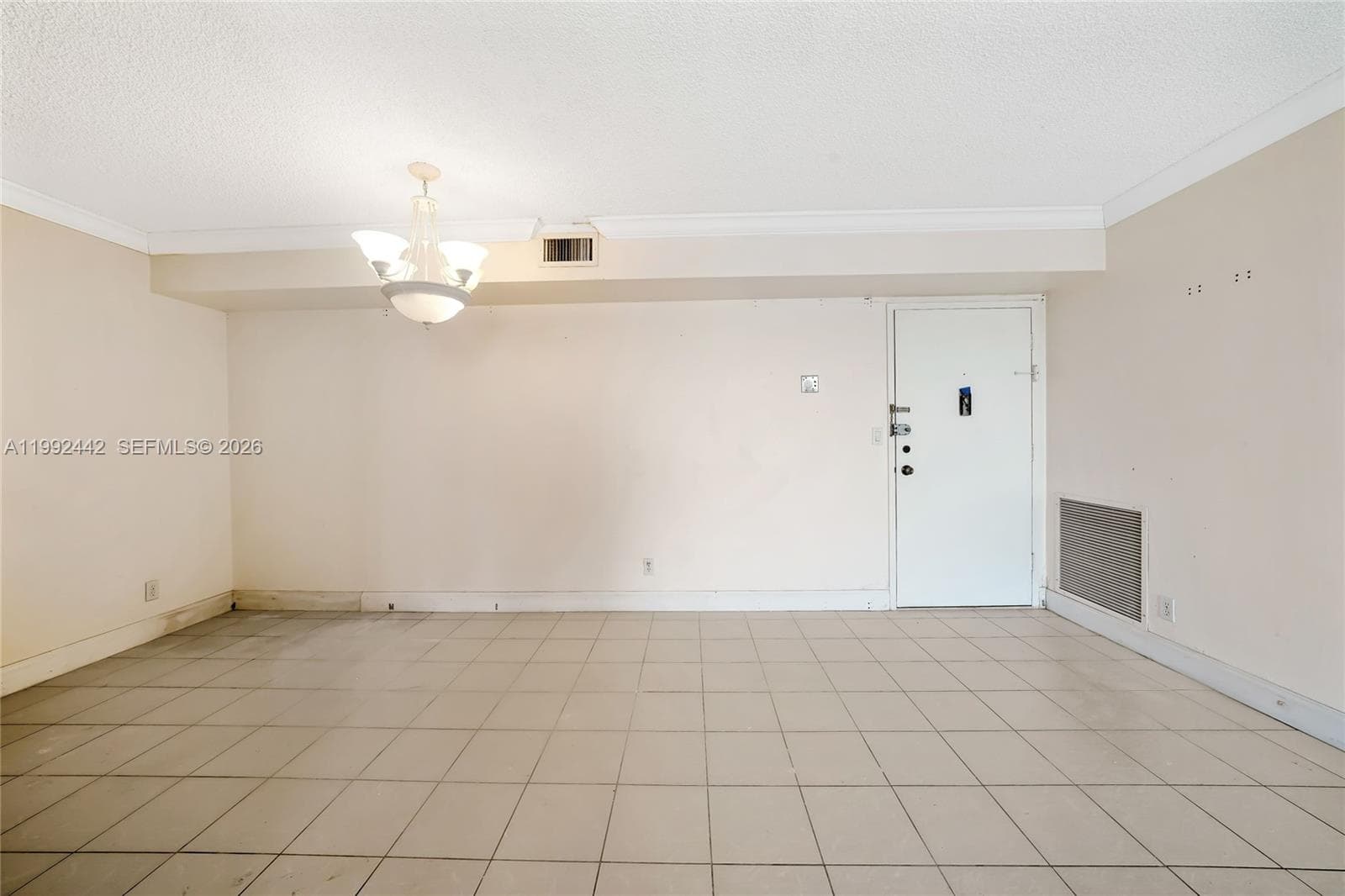 137 Golden Isles Dr 1214 photo 3