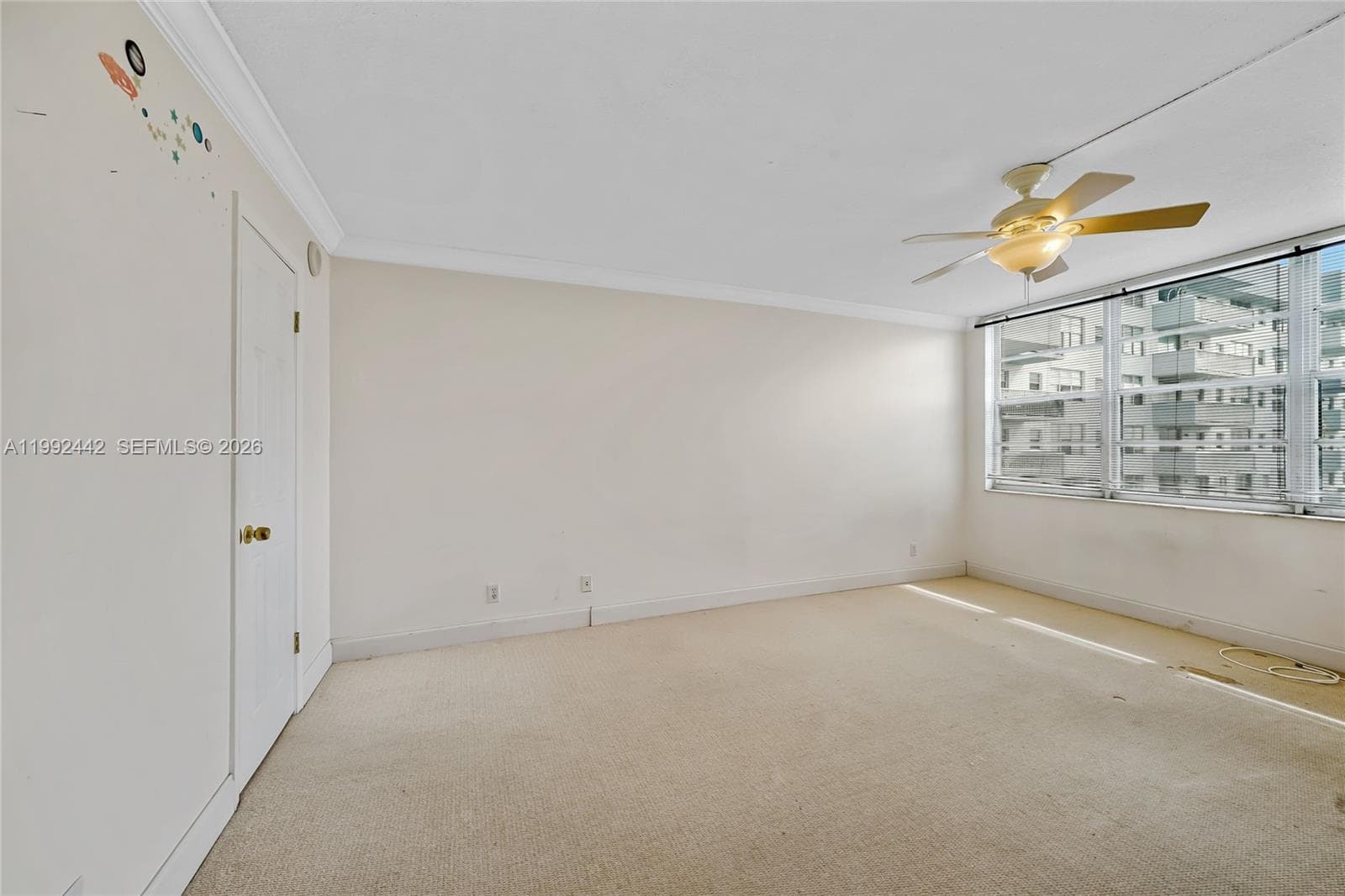 137 Golden Isles Dr 1214 photo 11