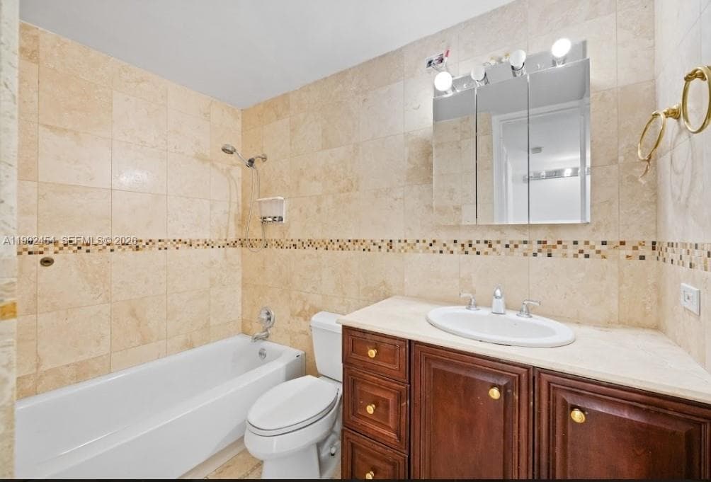 5055 Collins Ave 2K photo 11