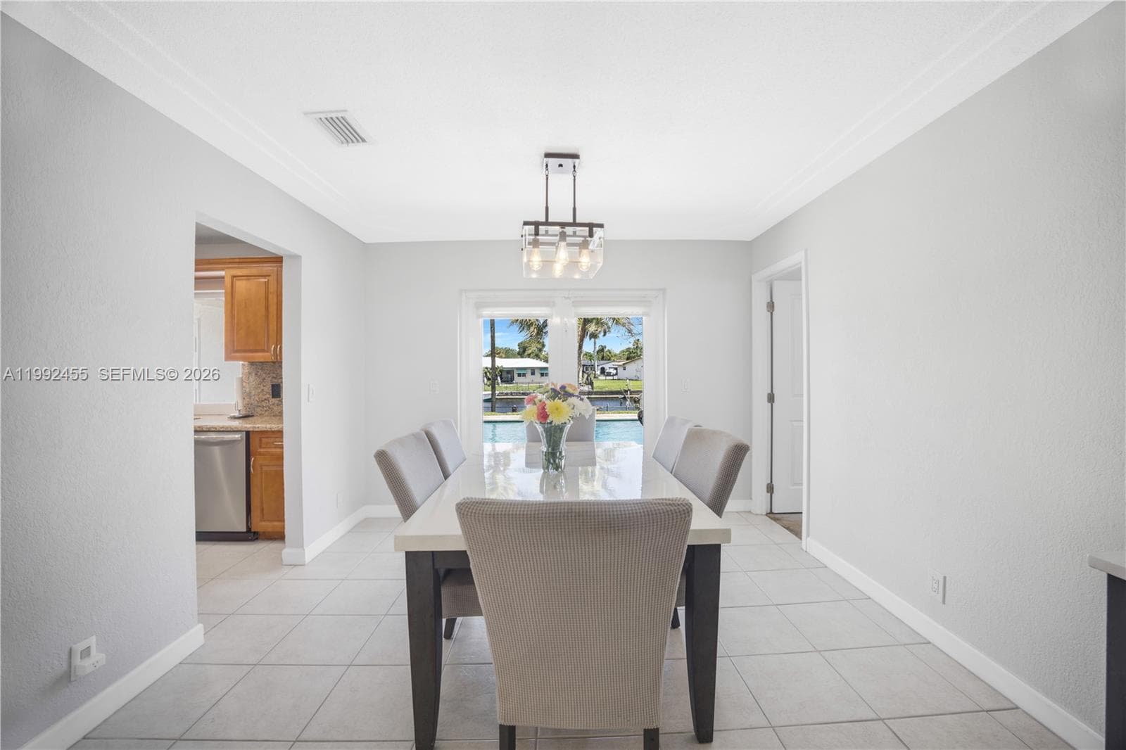 6121 16th St photo 18