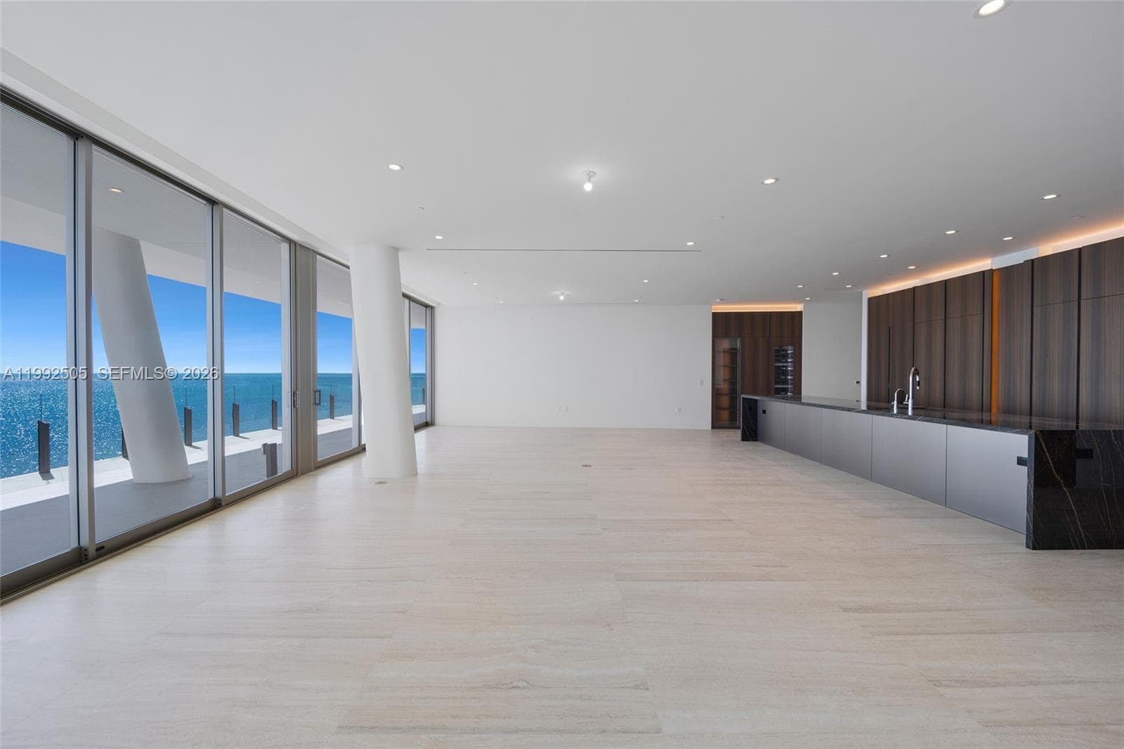 5 Grove Isle Dr. M401 photo 7