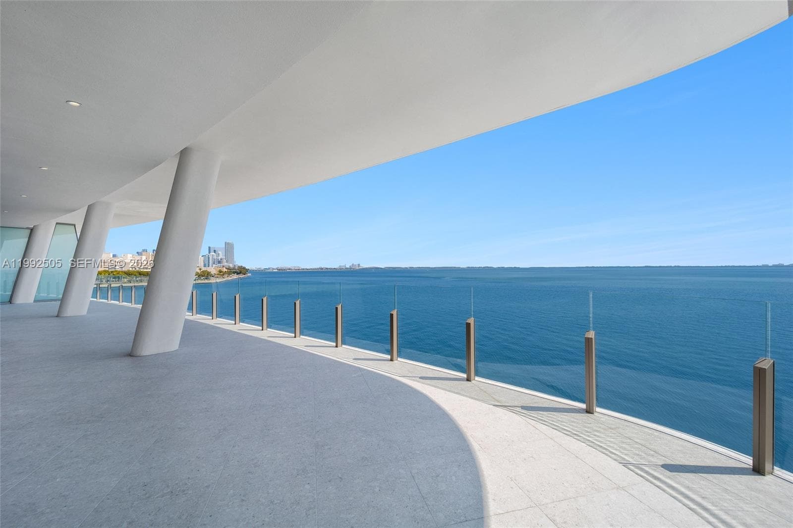 5 Grove Isle Dr. M401 photo 3