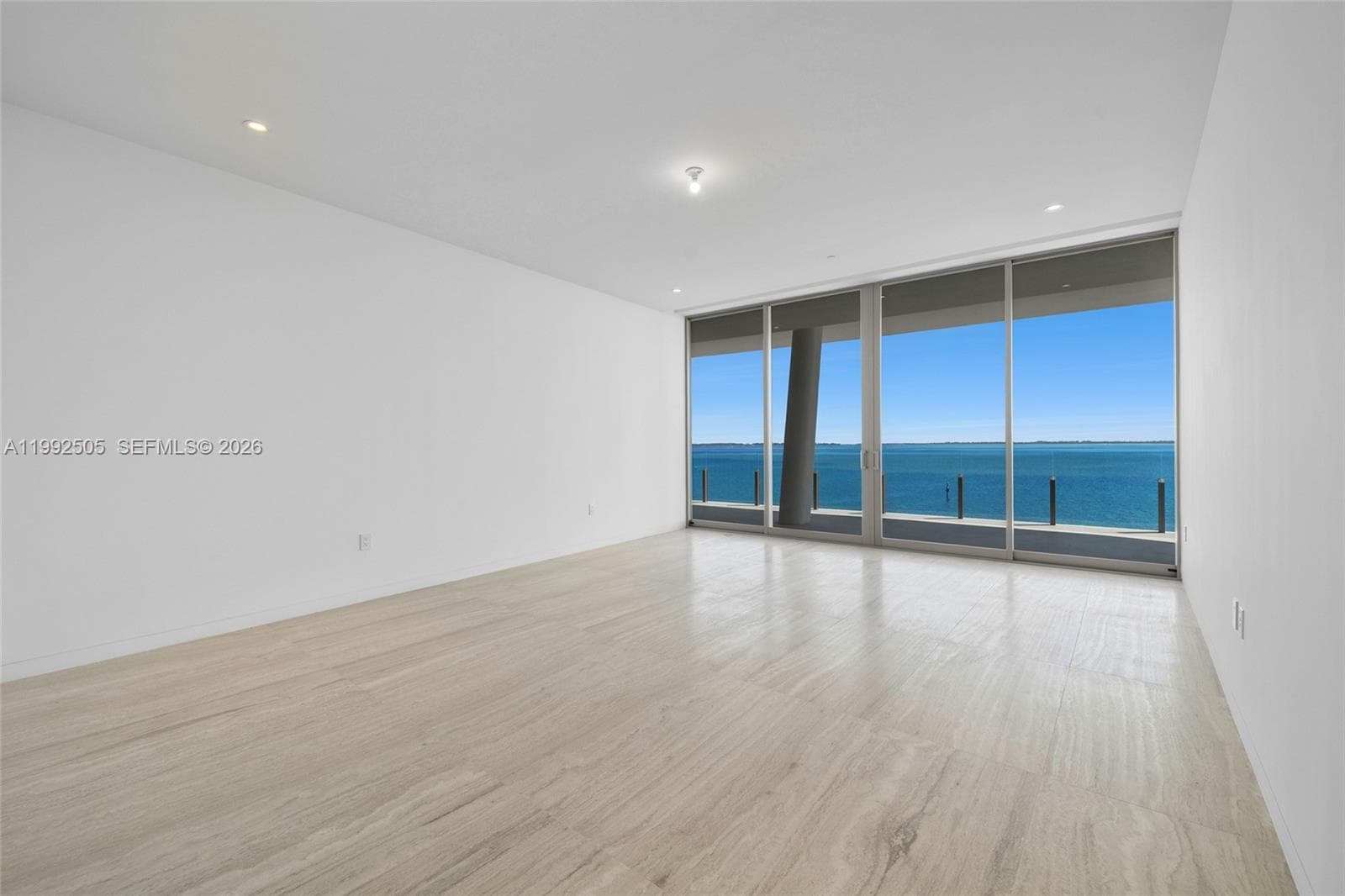 5 Grove Isle Dr. M401 photo 14