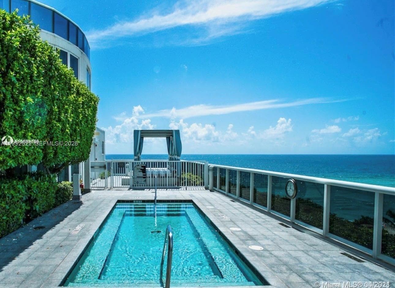 16001 Collins Ave 2102 photo 25