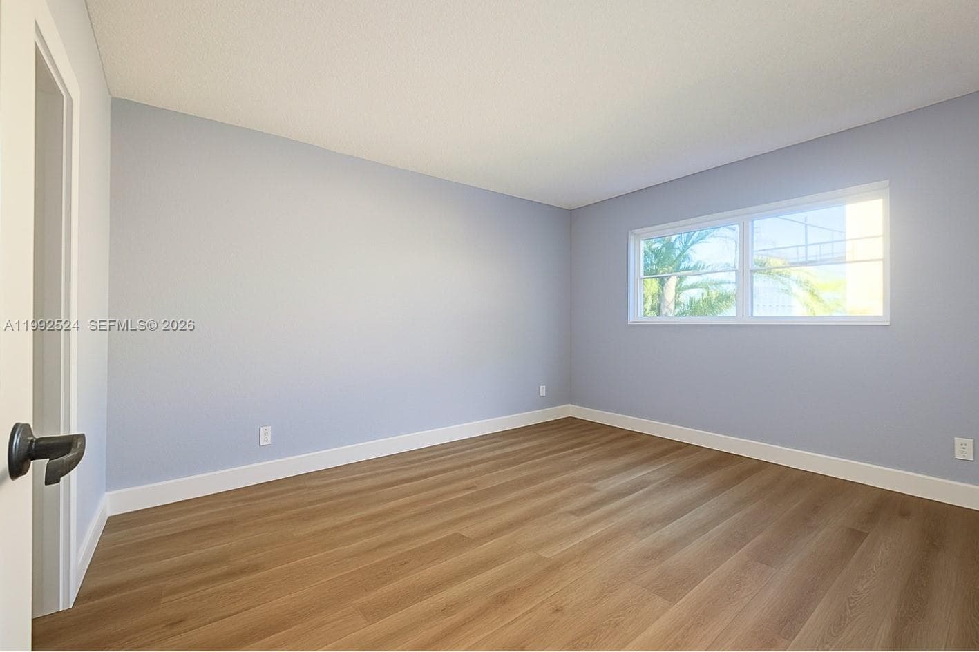 333 17th Ct 203B photo 9