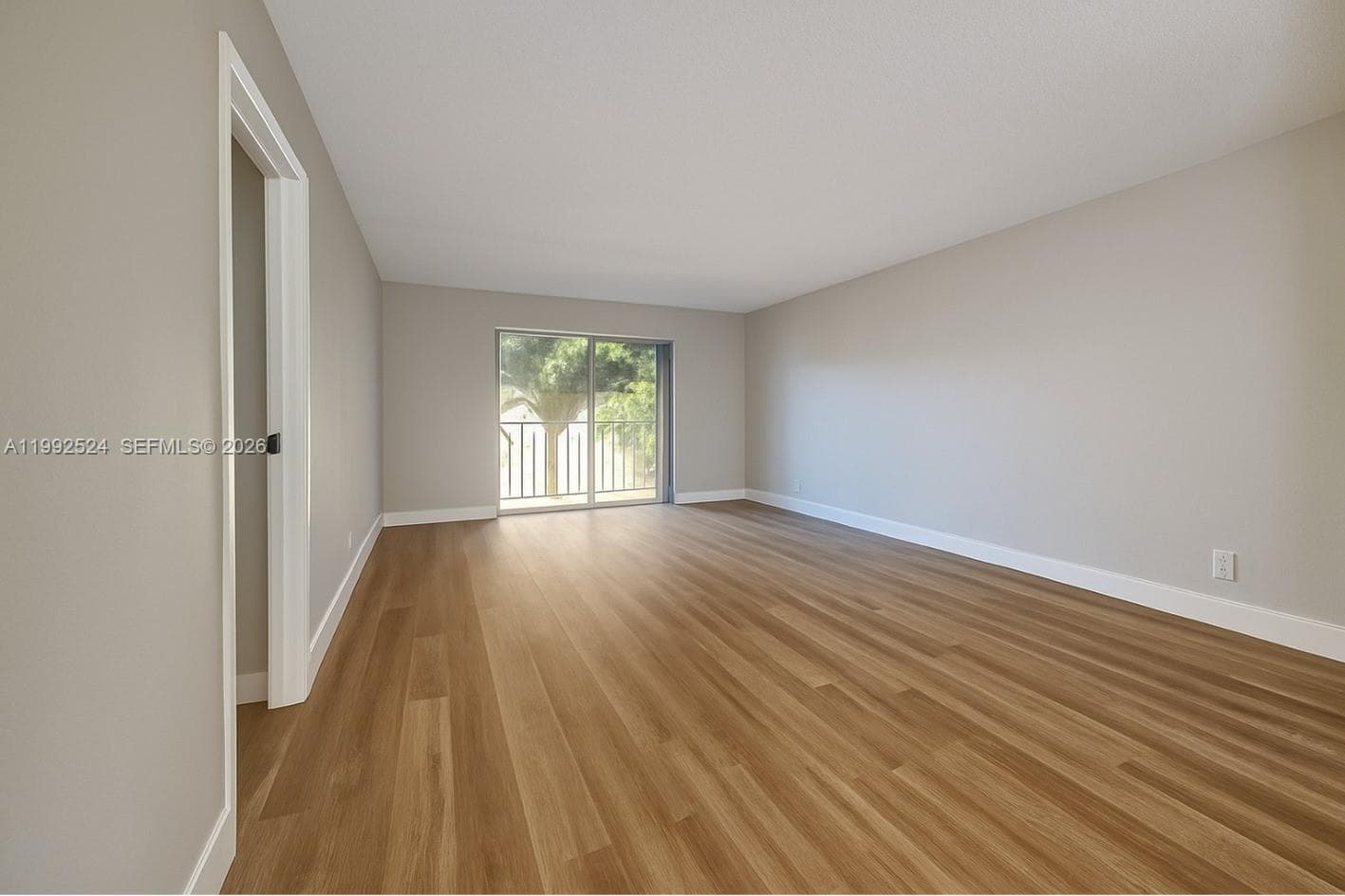 333 17th Ct 203B photo 4