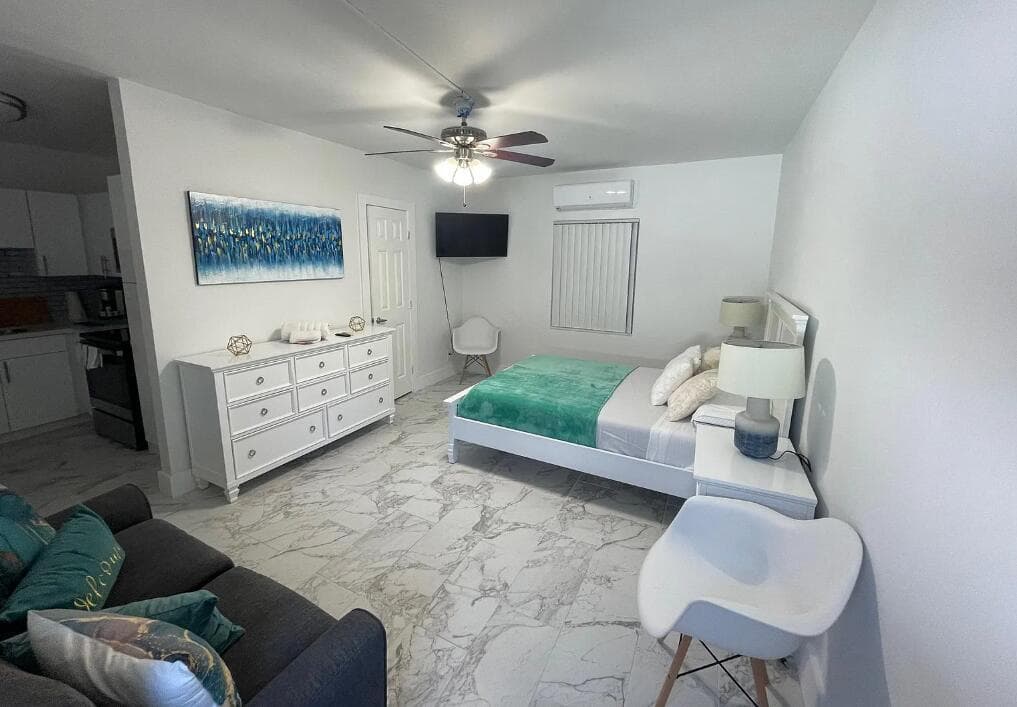 201 S Ocean Boulevard 7 photo 7