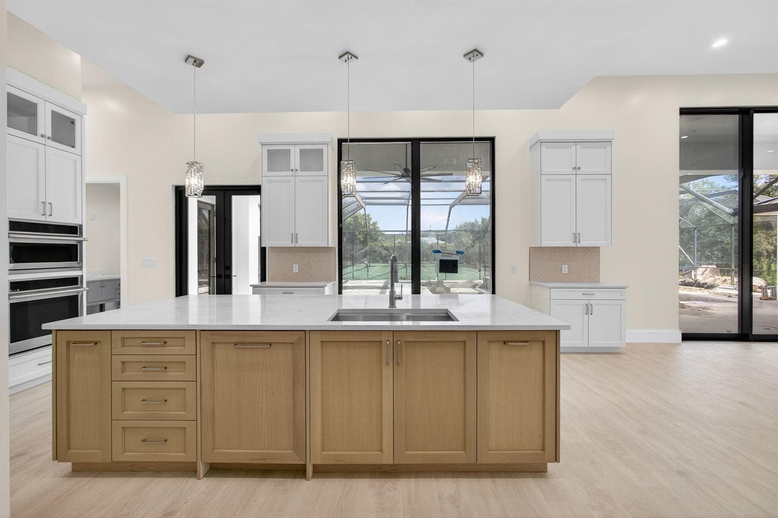8771 Man O War Road photo 17