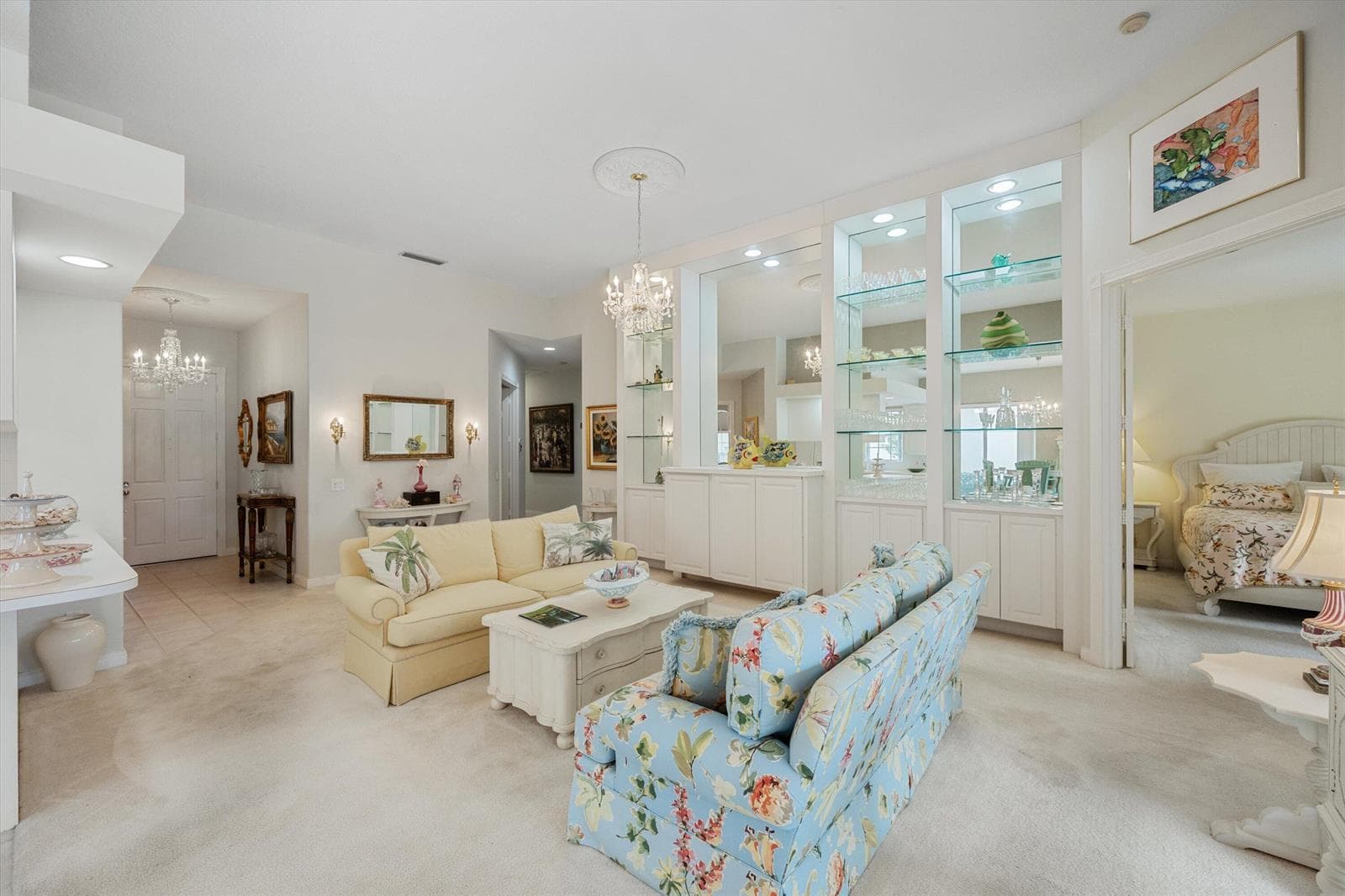 2570 Kittbuck Way photo 8