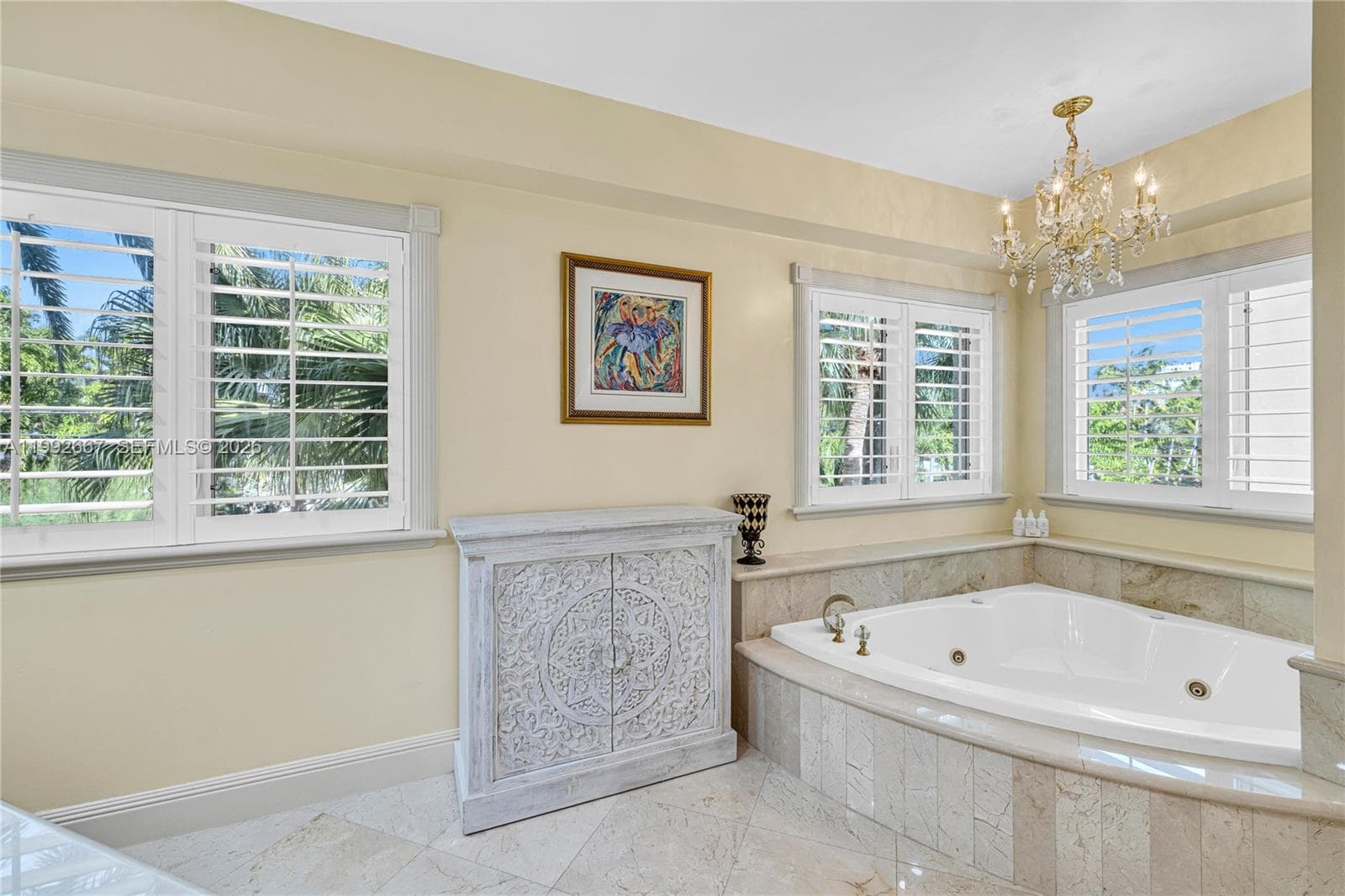 625 Poinciana photo 20
