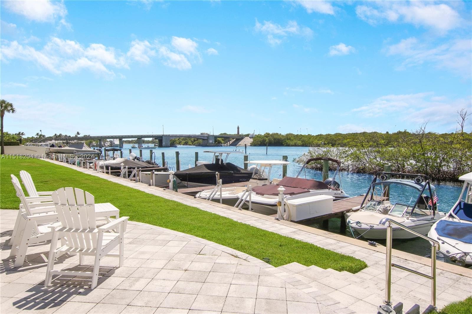 325 S Beach Road 301 photo 10