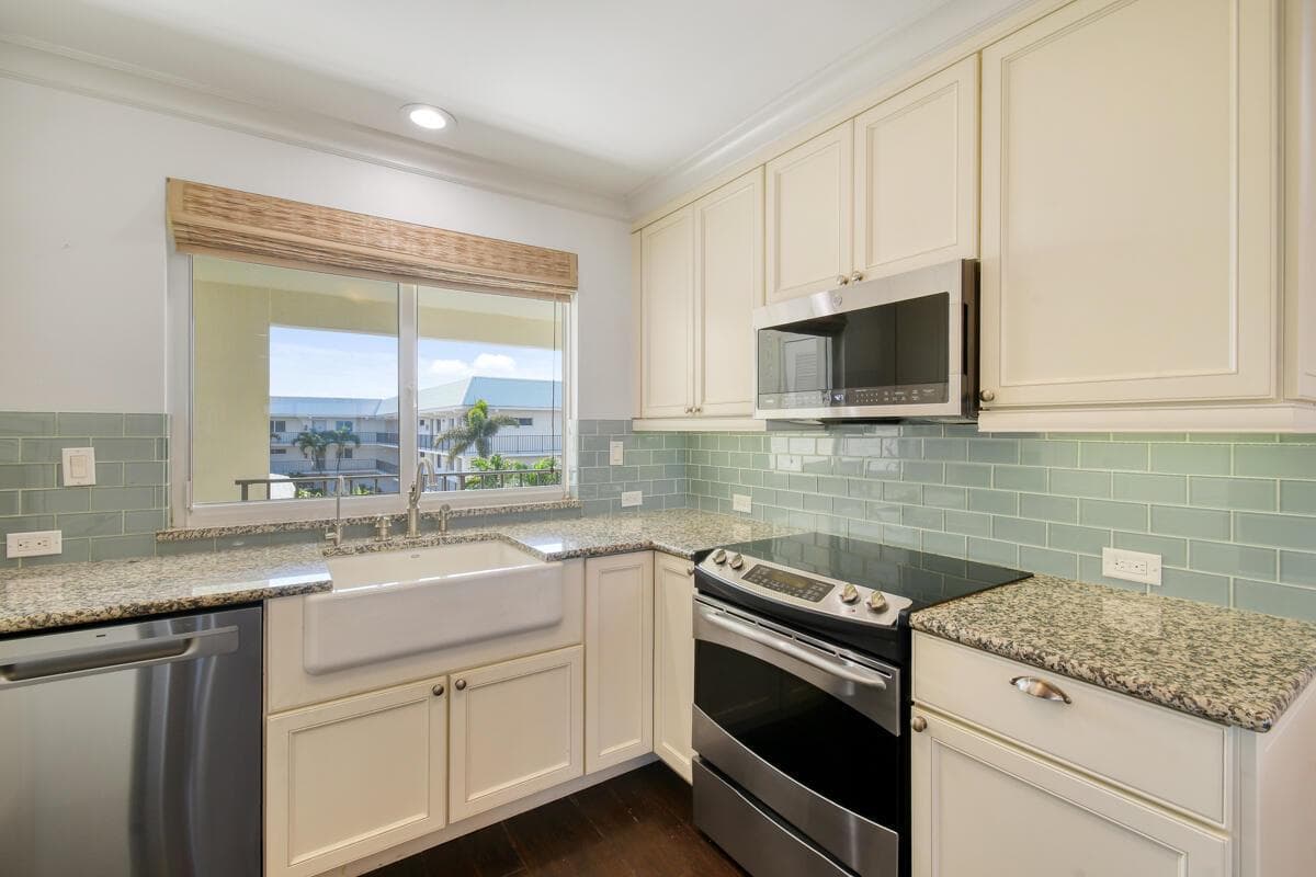 325 S Beach Road 301 photo 14