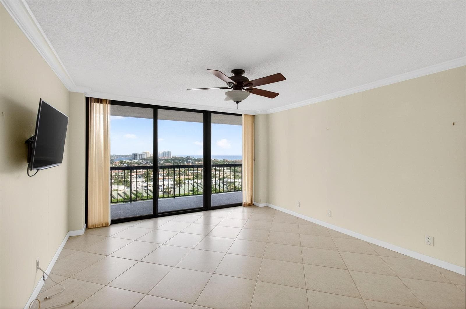 4740 S Ocean Boulevard S 1502 photo 23