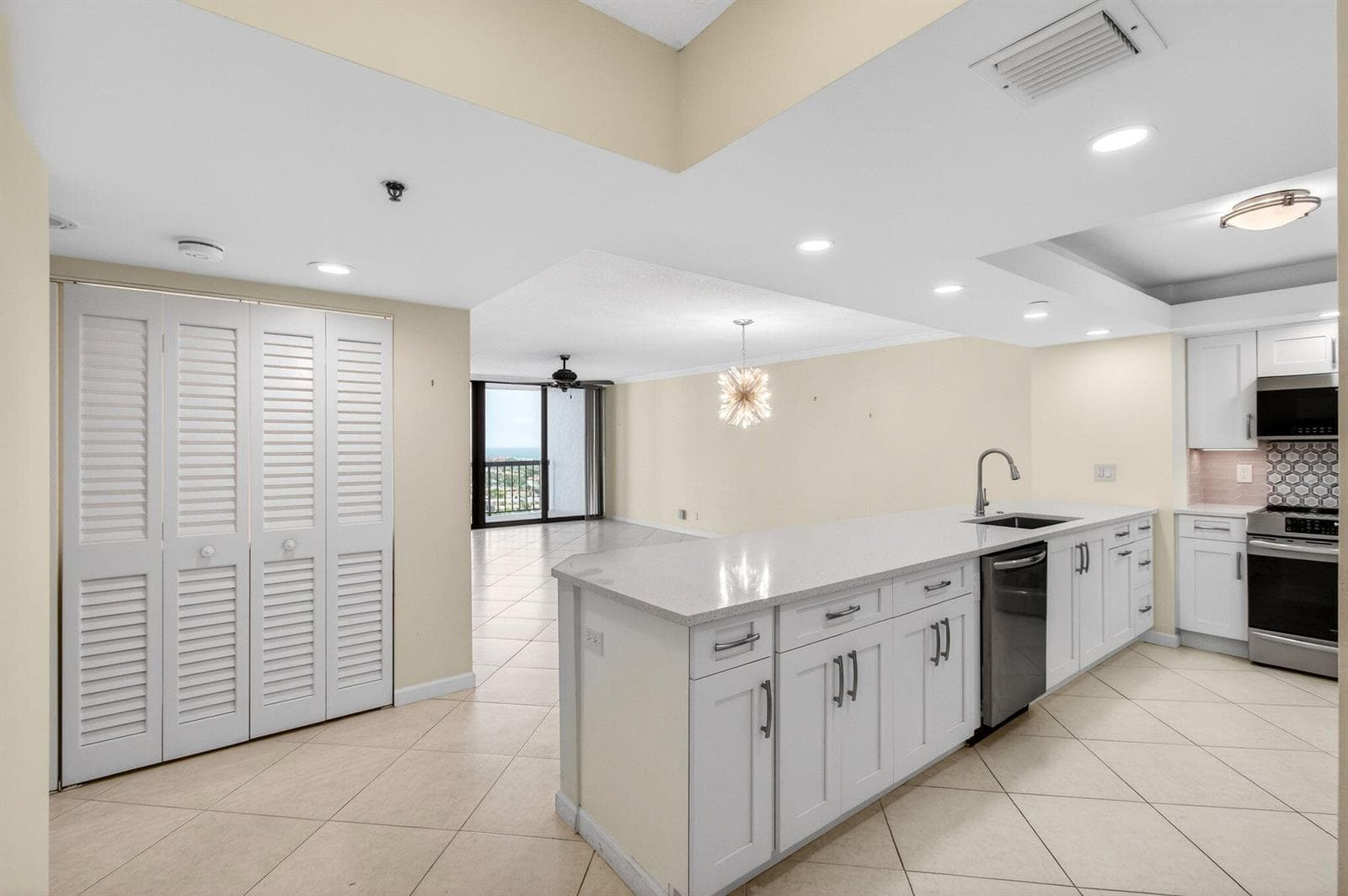 4740 S Ocean Boulevard S 1502 photo 6