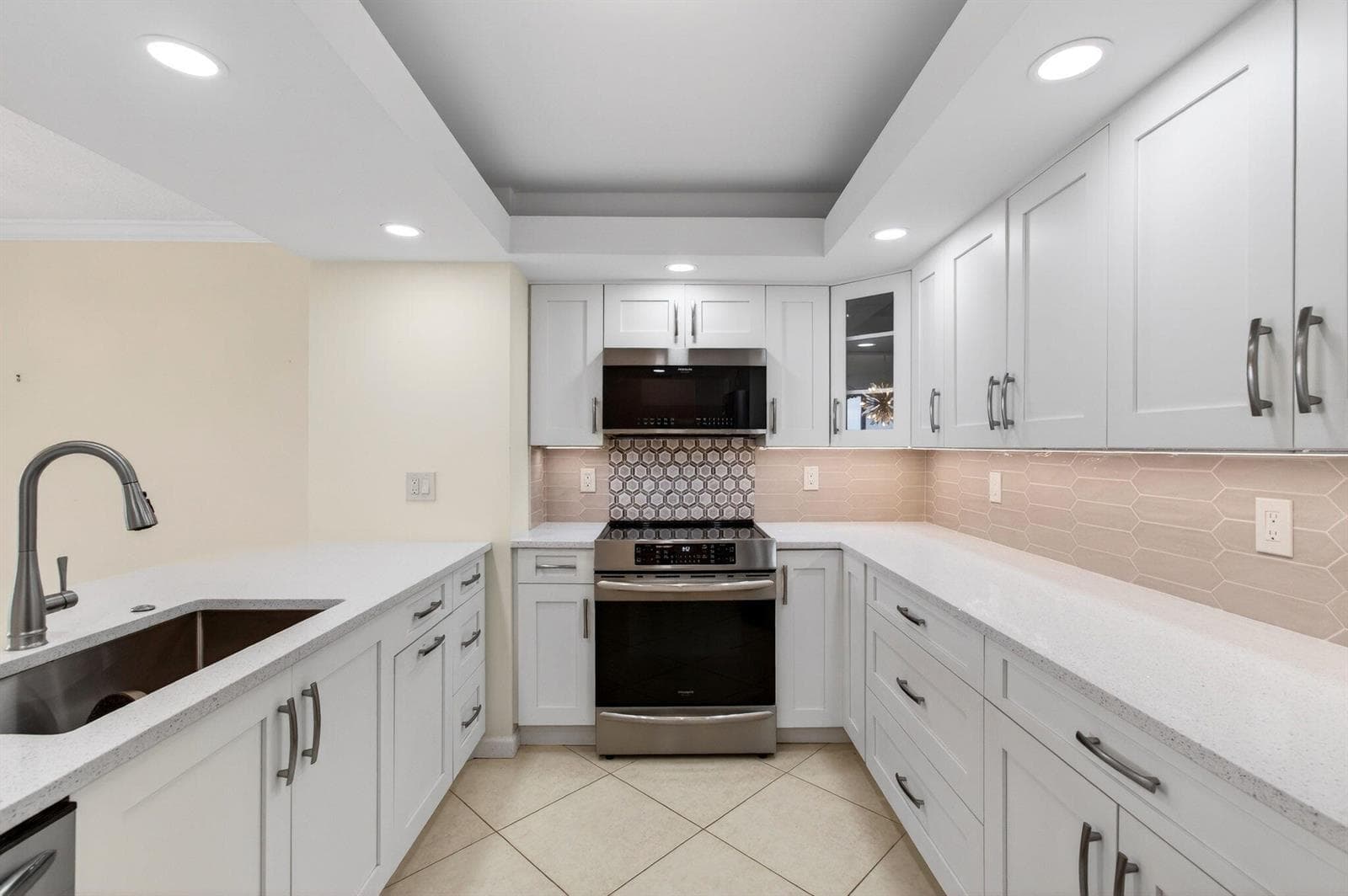 4740 S Ocean Boulevard S 1502 photo 16