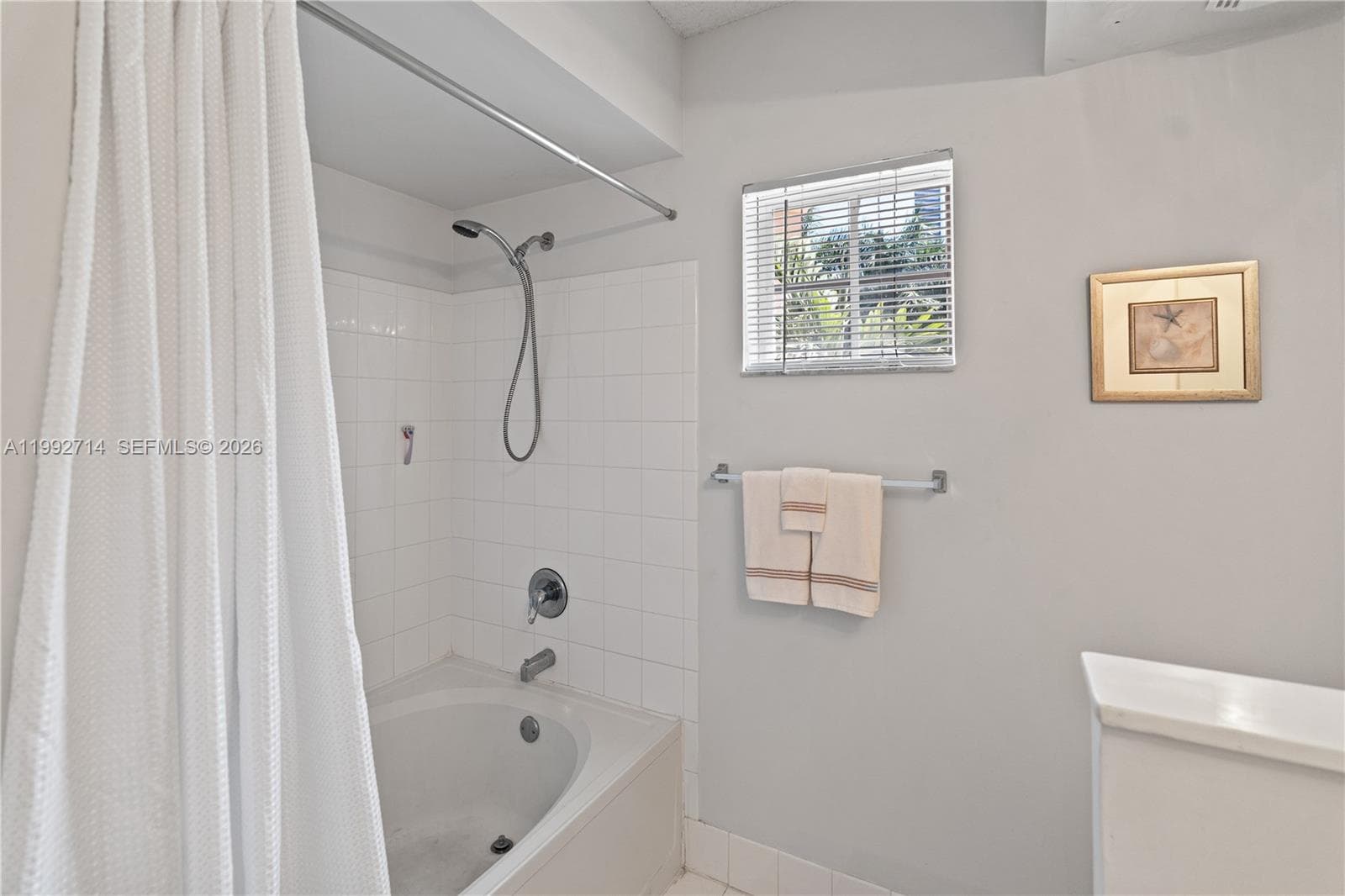 17100 N Bay Rd 1301 photo 23