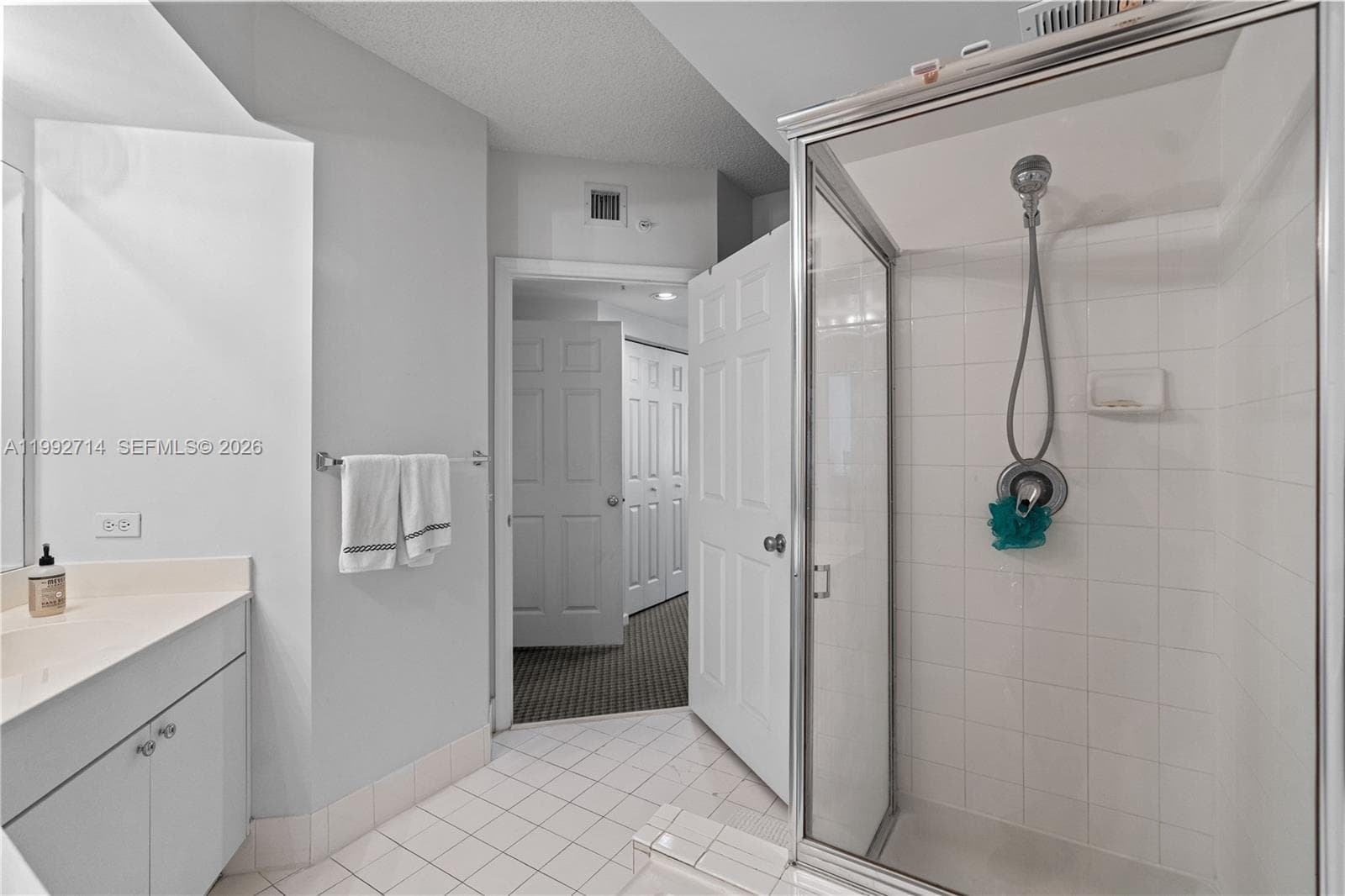 17100 N Bay Rd 1301 photo 20