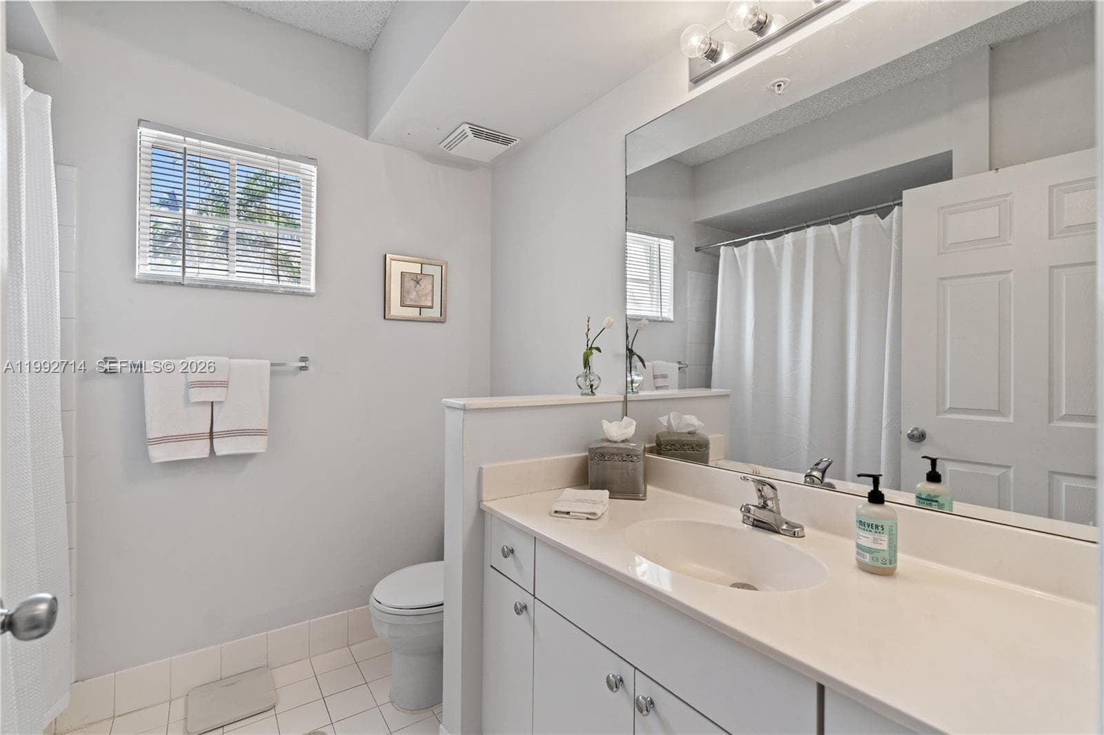 17100 N Bay Rd 1301 photo 21