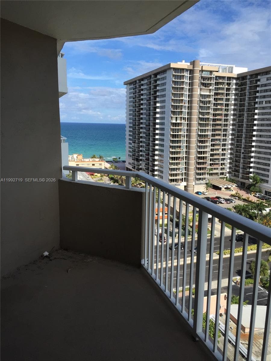 1985 Ocean Dr 12J photo 14