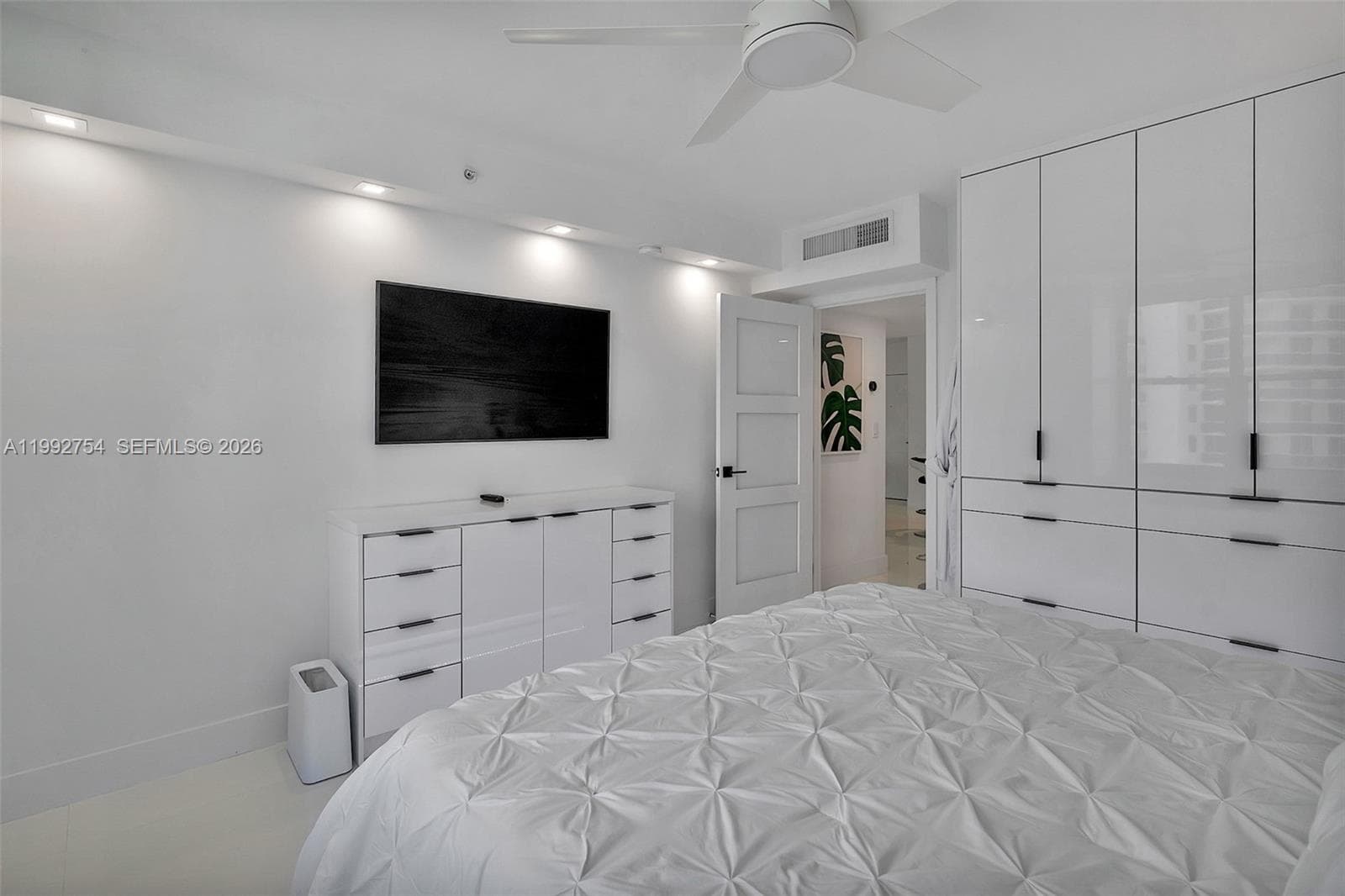 2501 S Ocean Dr 1515 photo 23