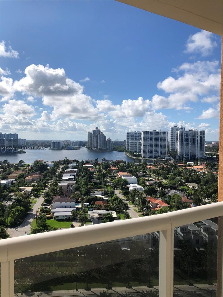 18911 Collins Ave 2904 photo 8
