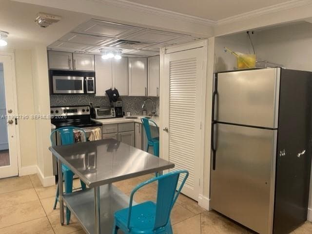 2900 30th St B7 photo 16