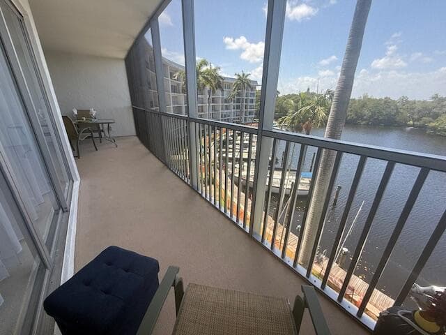 1319 E Hillsboro Boulevard 412 photo 6
