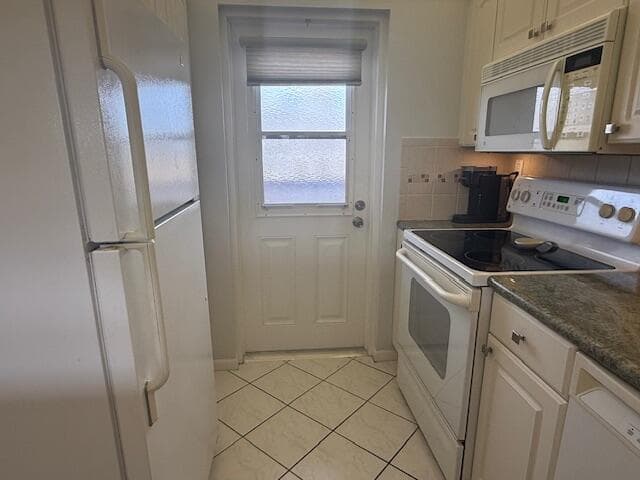 1319 E Hillsboro Boulevard 412 photo 13