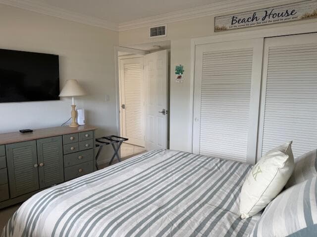 1319 E Hillsboro Boulevard 412 photo 18