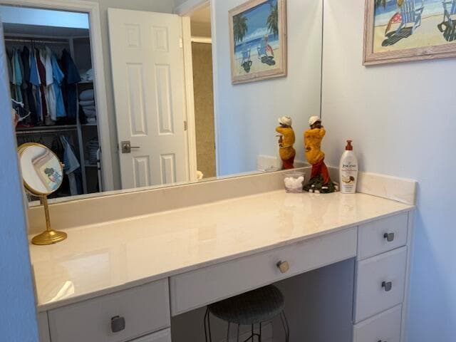 1319 E Hillsboro Boulevard 412 photo 21