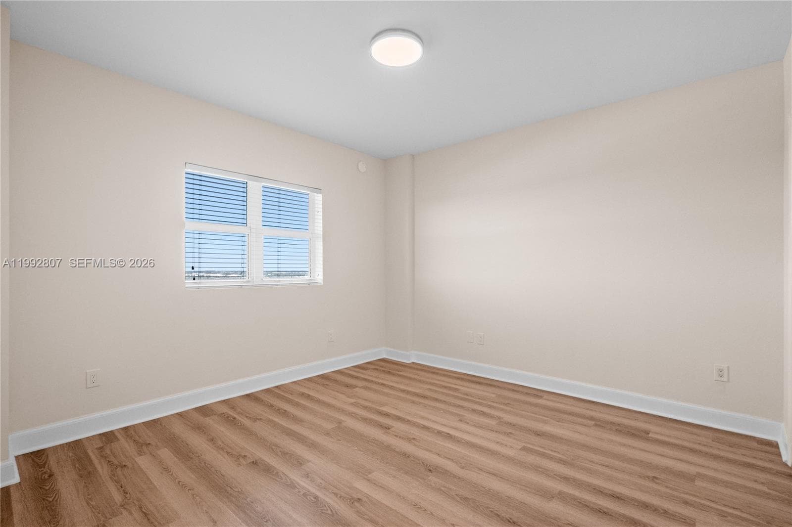 15051 Royal Oaks Ln 2103 photo 18