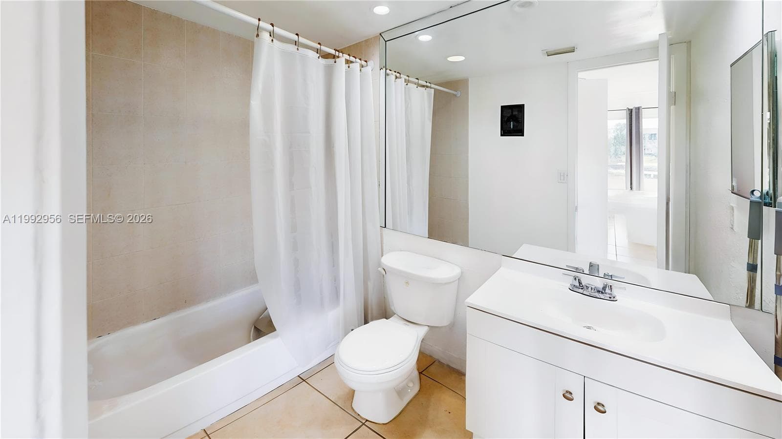 10765 108th Ave 208 photo 21