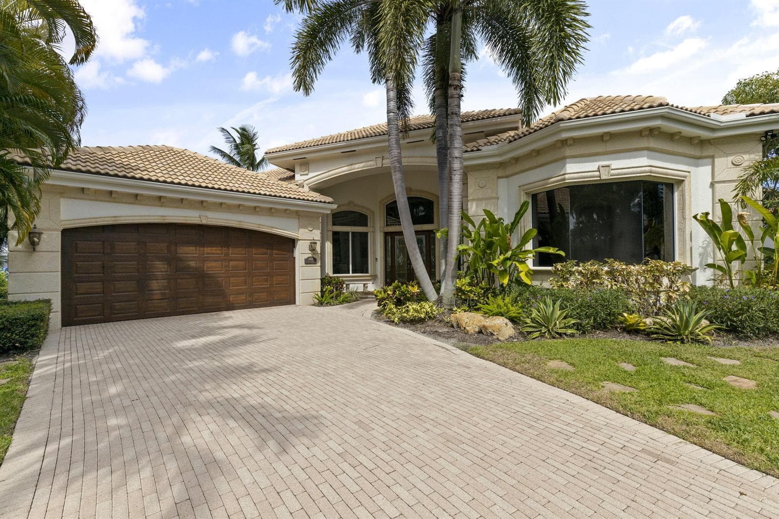 2435 Snook Trail 3